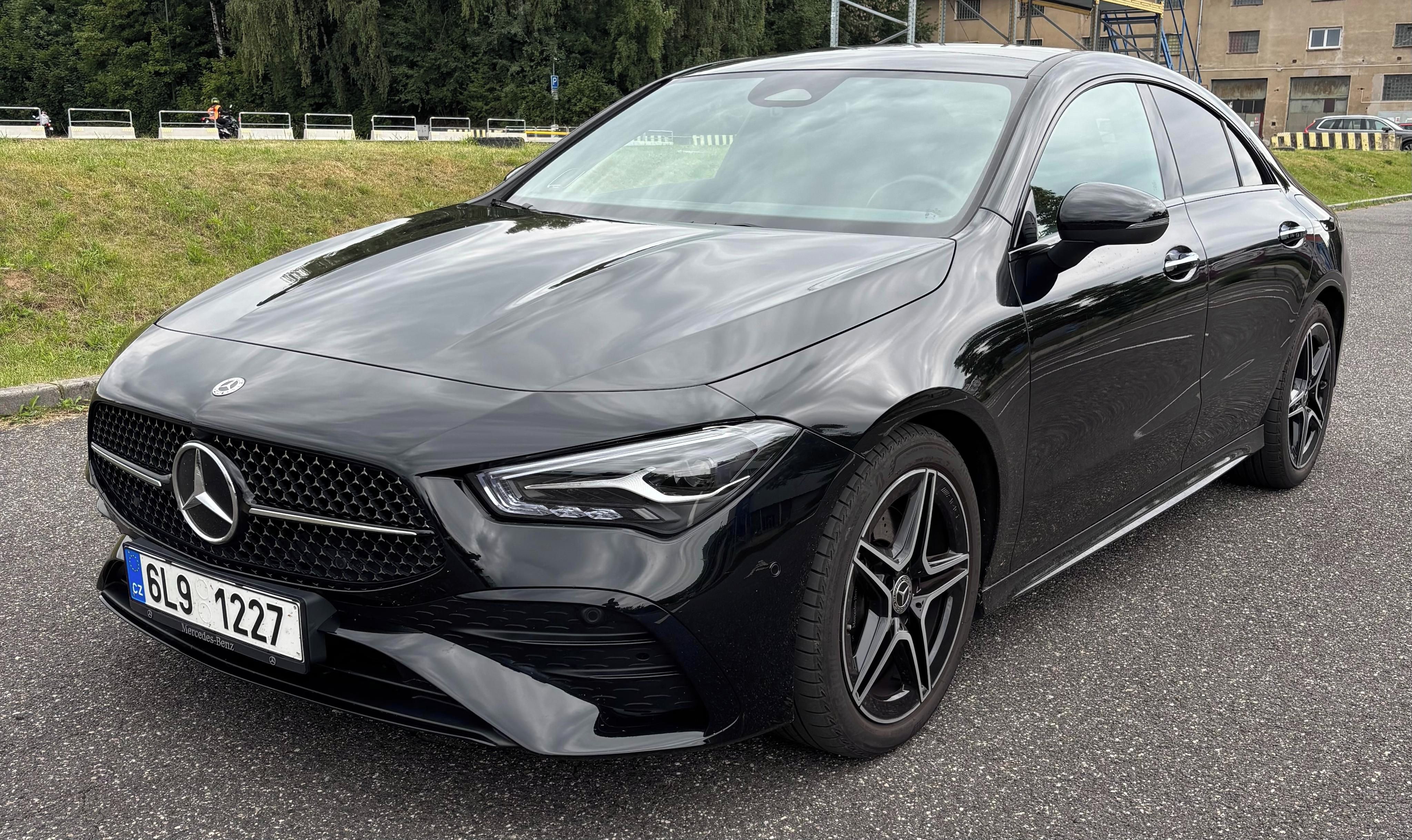 Mercedes-Benz CLA, Mercedes CLA 200 Coupé AMG