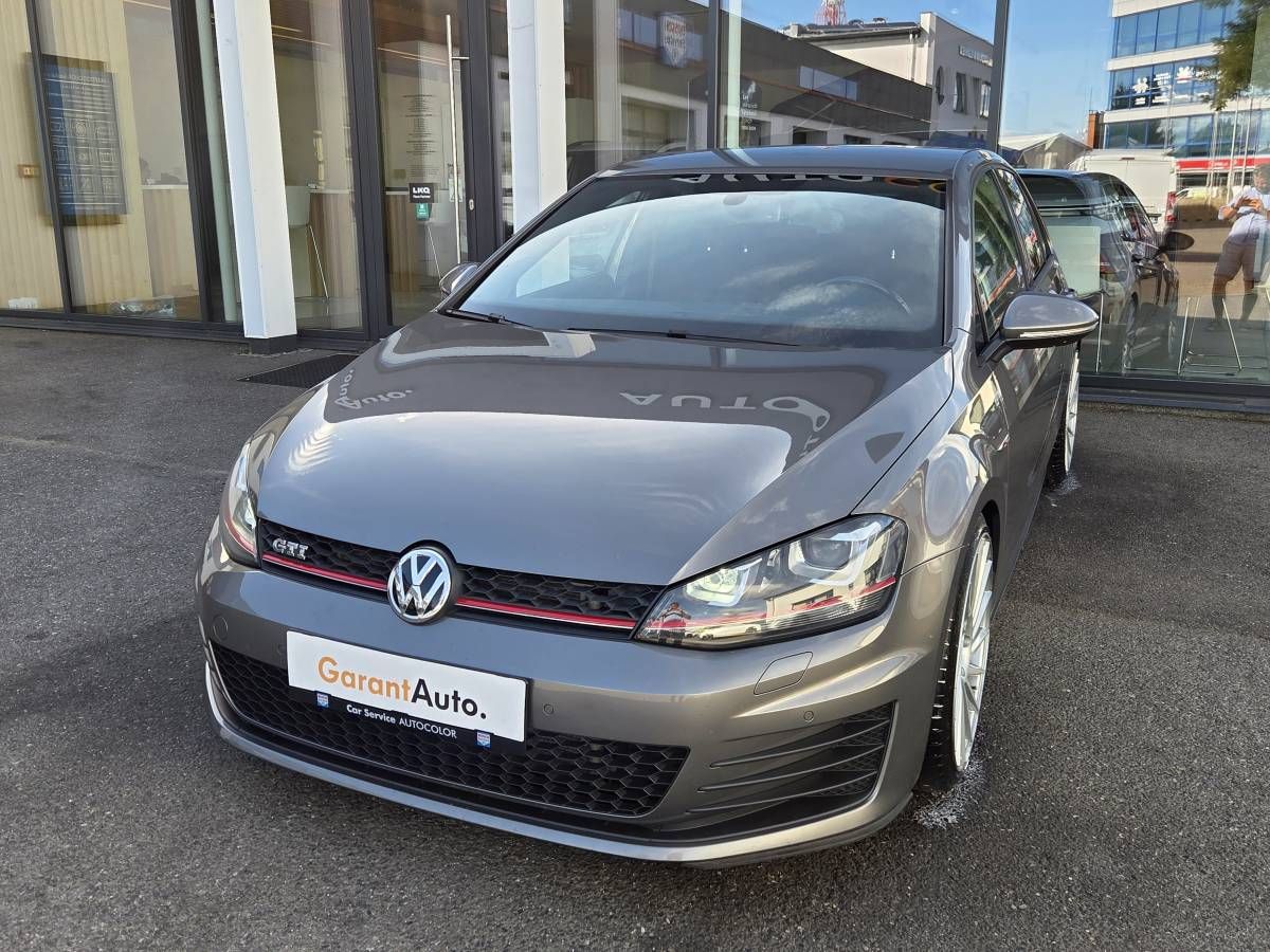 Volkswagen Golf, 2.0 GTI