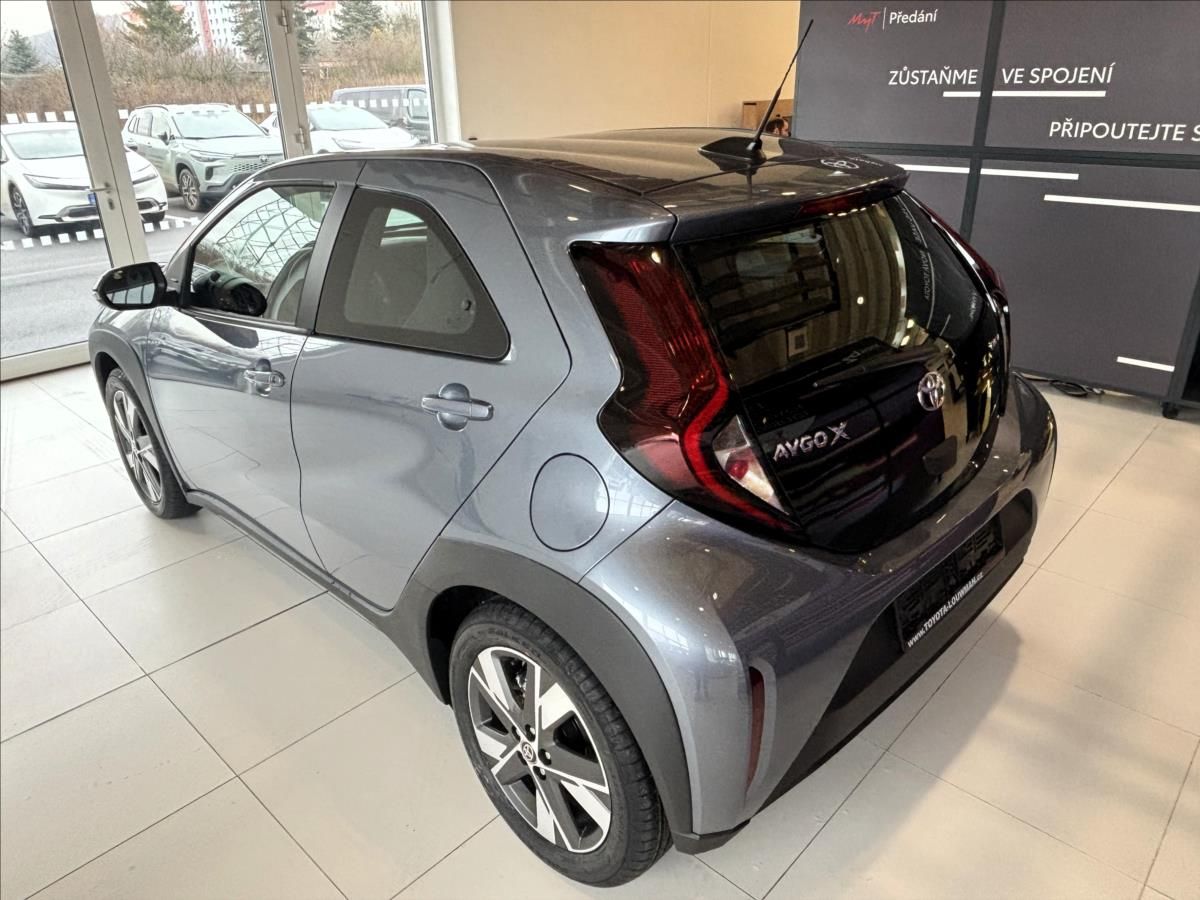 Toyota Aygo, 1,5   X Comfort 2026 - fotka 5
