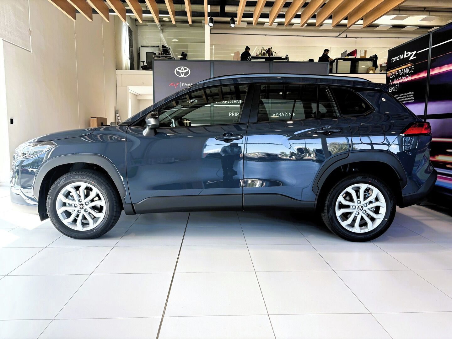 Toyota Corolla Cross, 1,8  Comfort - fotka 4