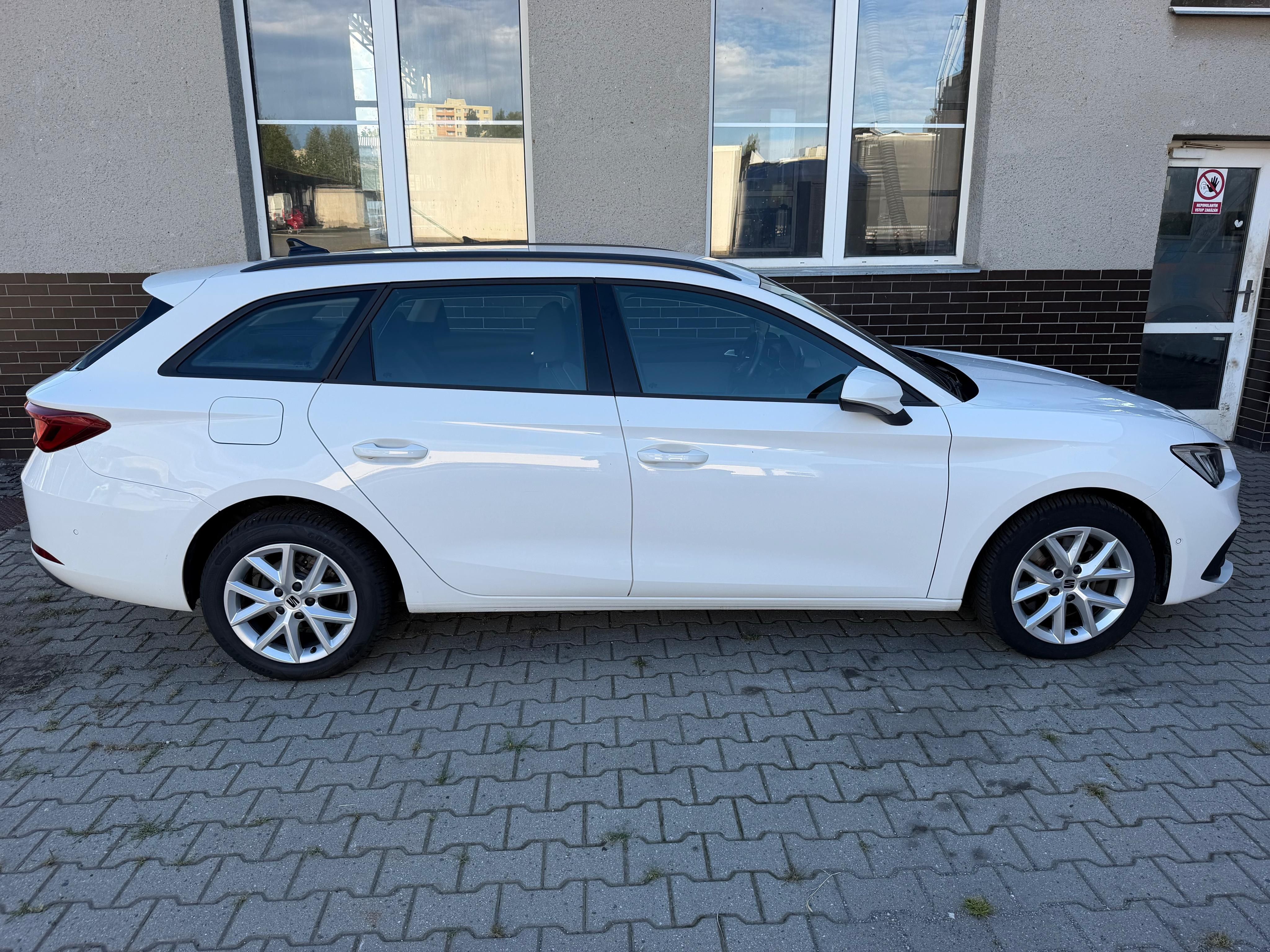 Seat Leon, 2.0 TDI - fotka 6