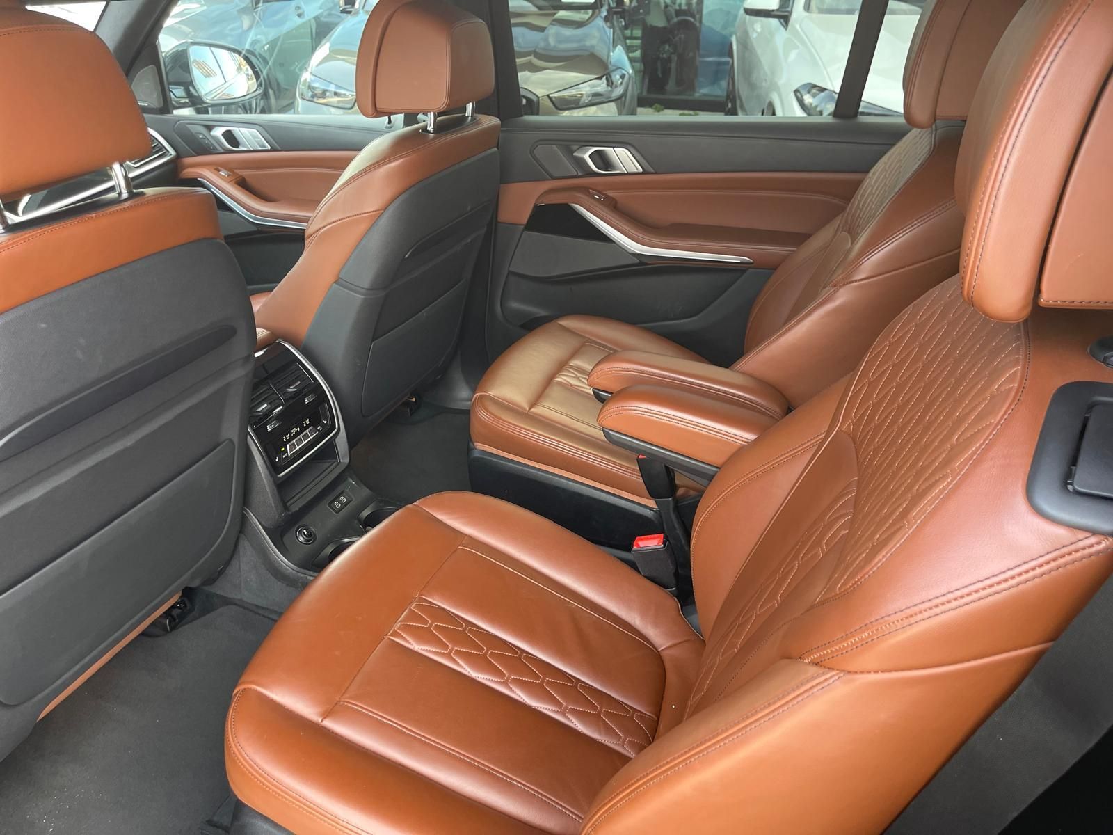 BMW X7, 40i M Sport PANO DPH TZ 6 míst - fotka 6