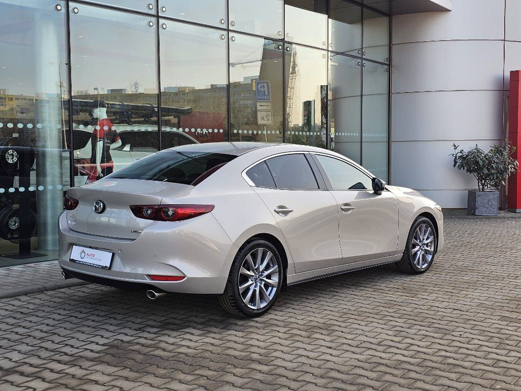 Mazda 3, 2.5L G140 6AT Exclusive-line - fotka 4