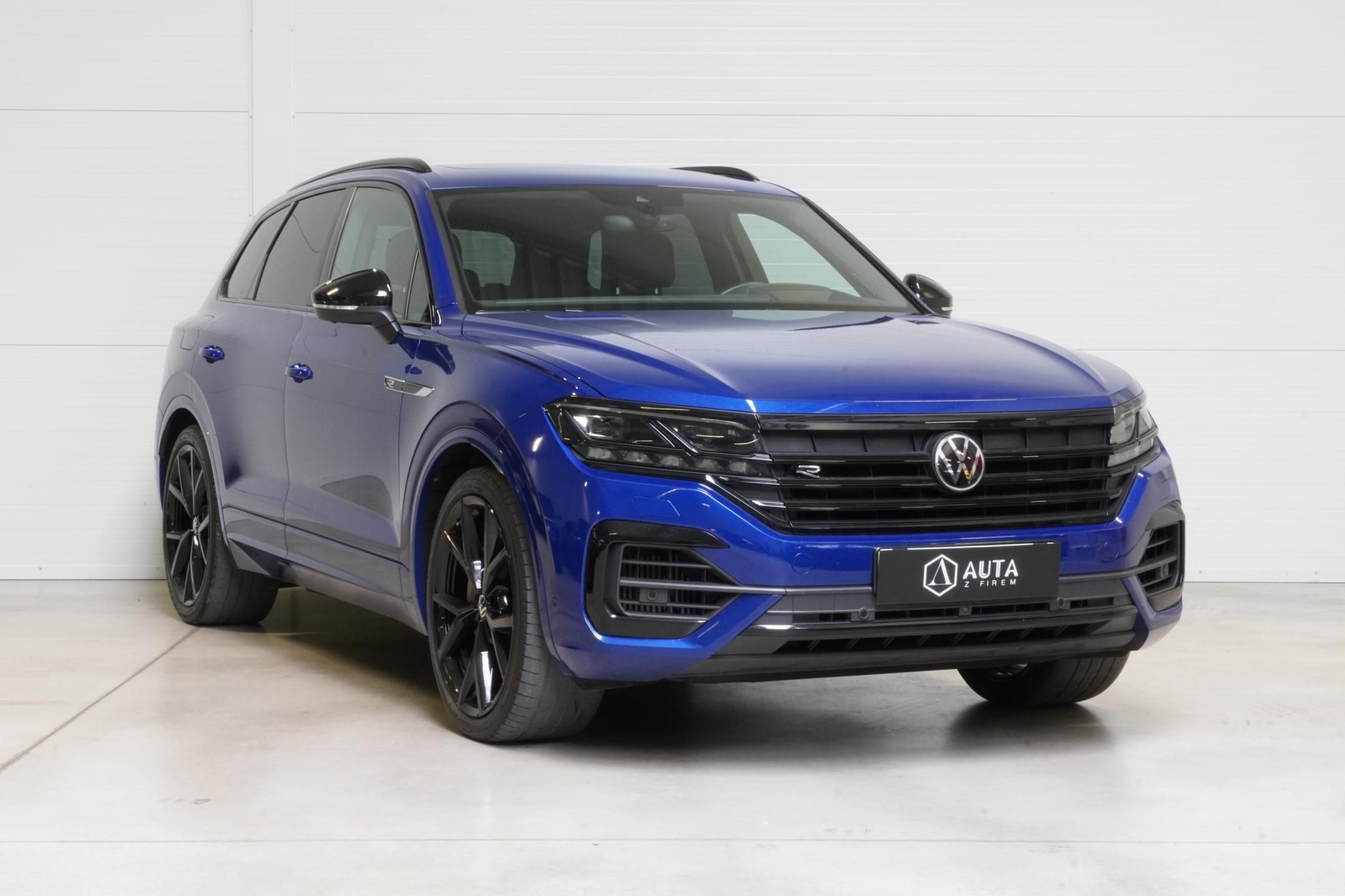 Volkswagen Touareg, R ČR,DPH,1.MAJ,360,Tažné,HUD - fotka 3