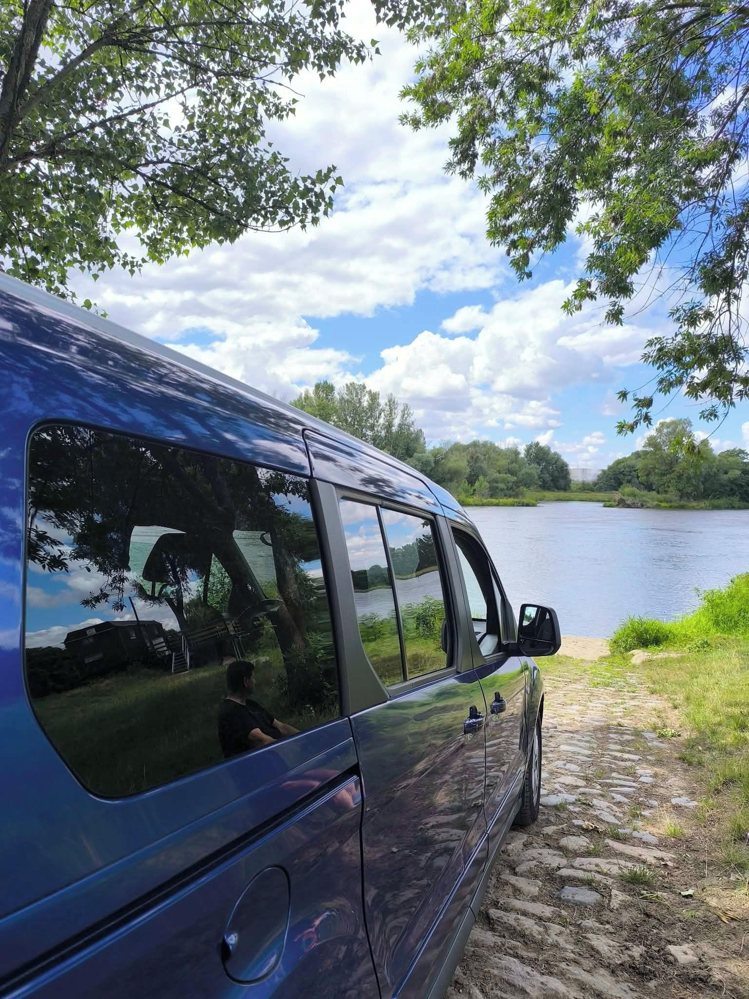 Ford Tourneo Connect, 1,5 TDCi, 74 kW 7 míst - fotka 3