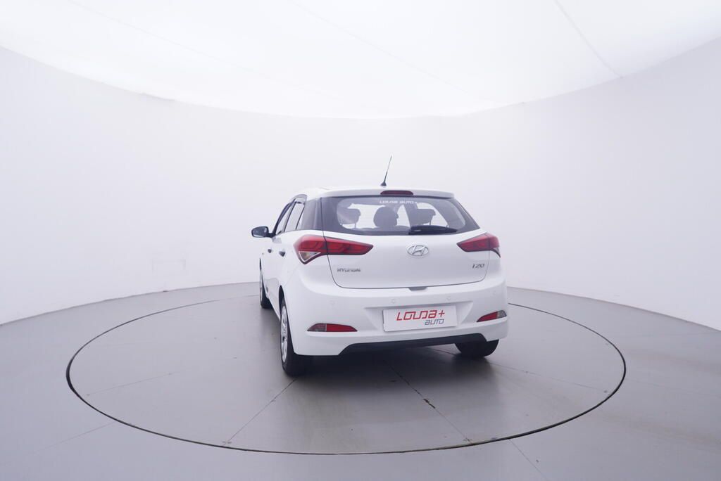 Hyundai i20, 1.2 VTi 55 kW - fotka 4