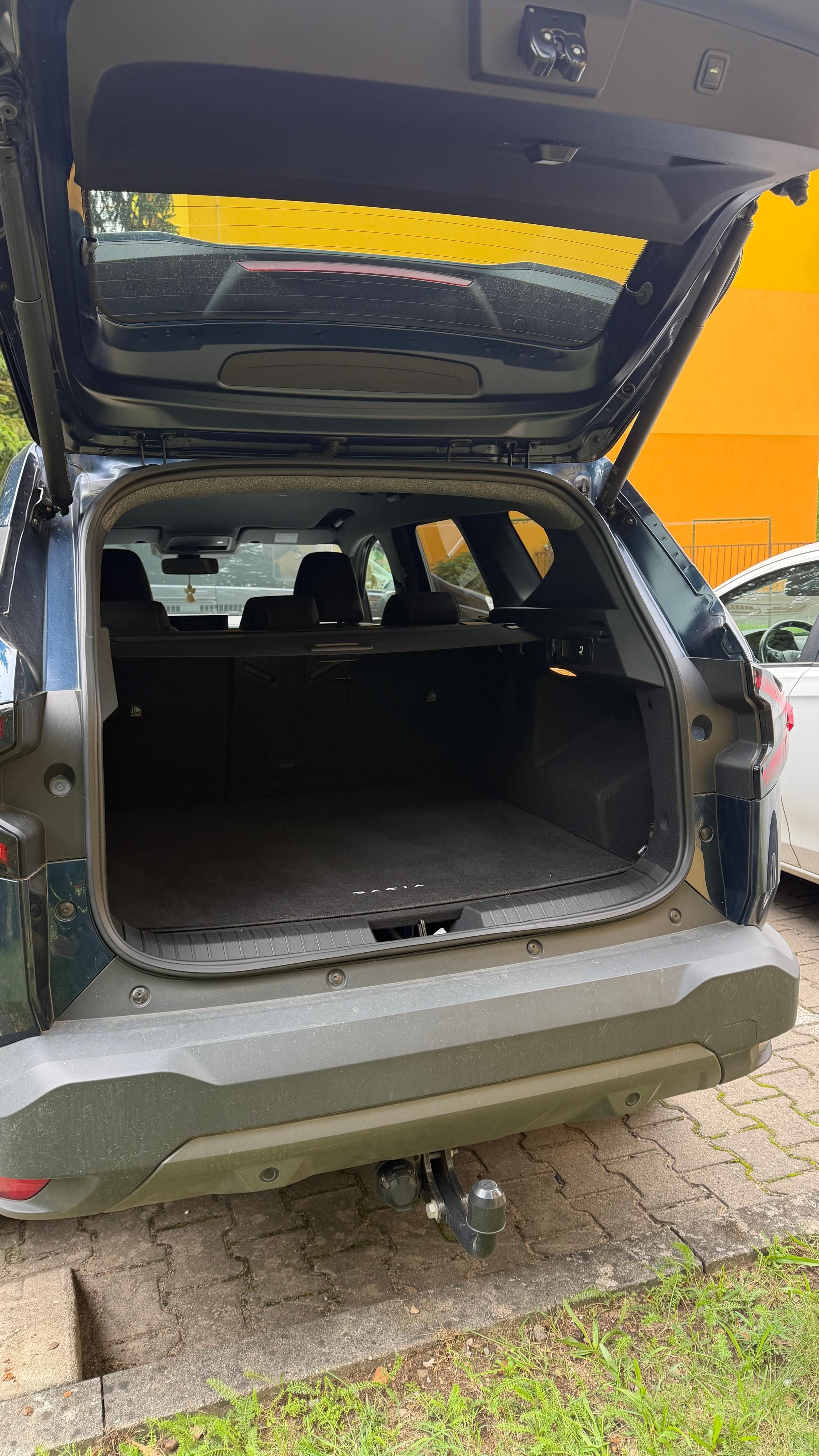 Dacia Bigster, 155 Full Hybrid 1.8 - fotka 6