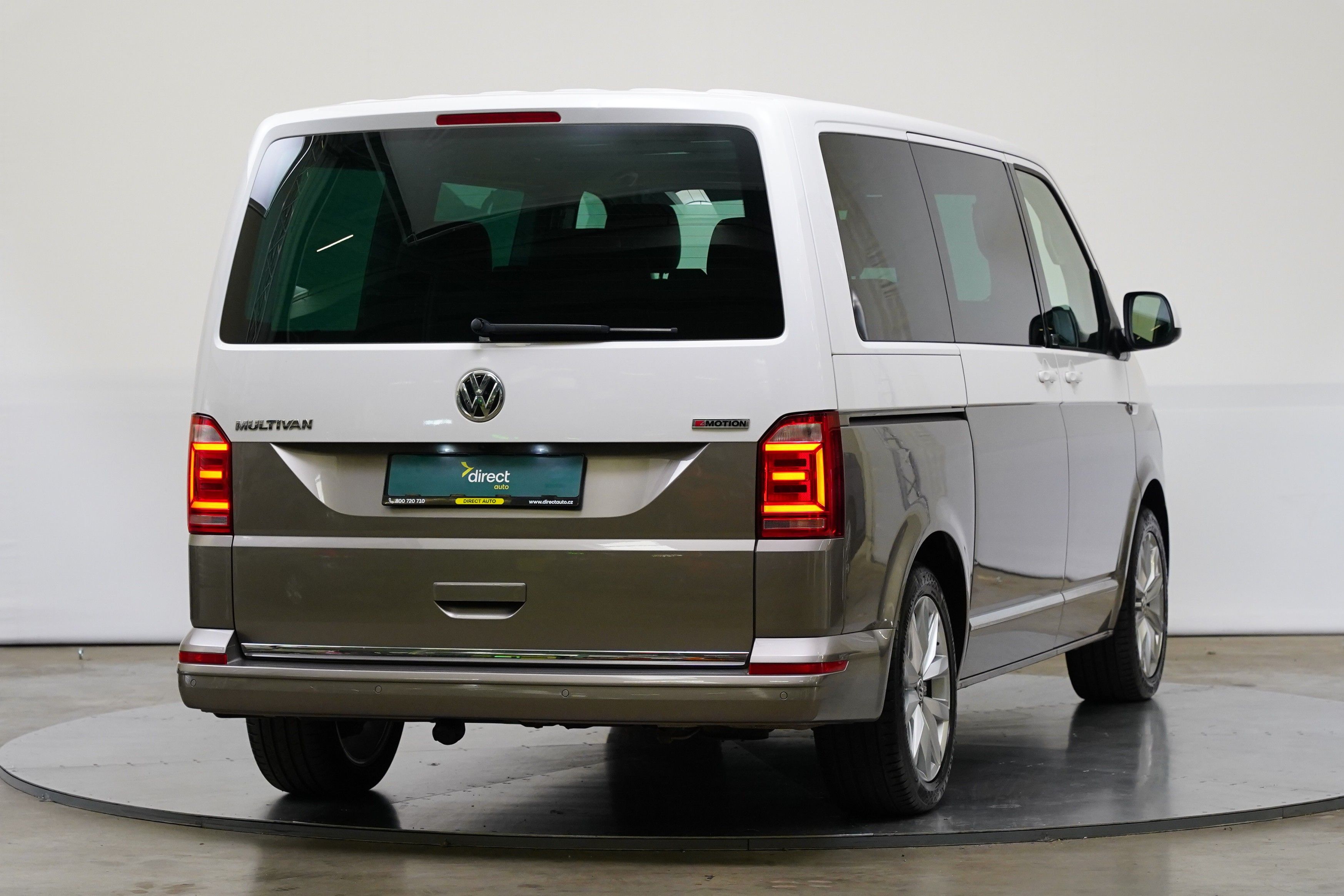 Volkswagen Multivan, 2.0 TDI 150 kW 4x4 Generat Six - fotka 2