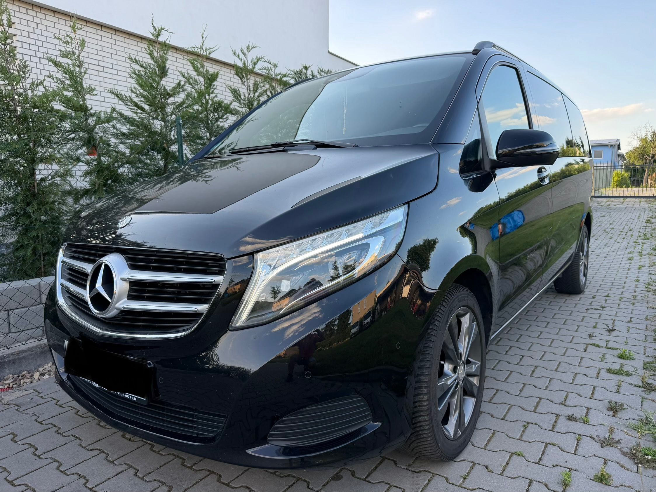 Mercedes-Benz Třídy V, 250d long 4matic - fotka 3