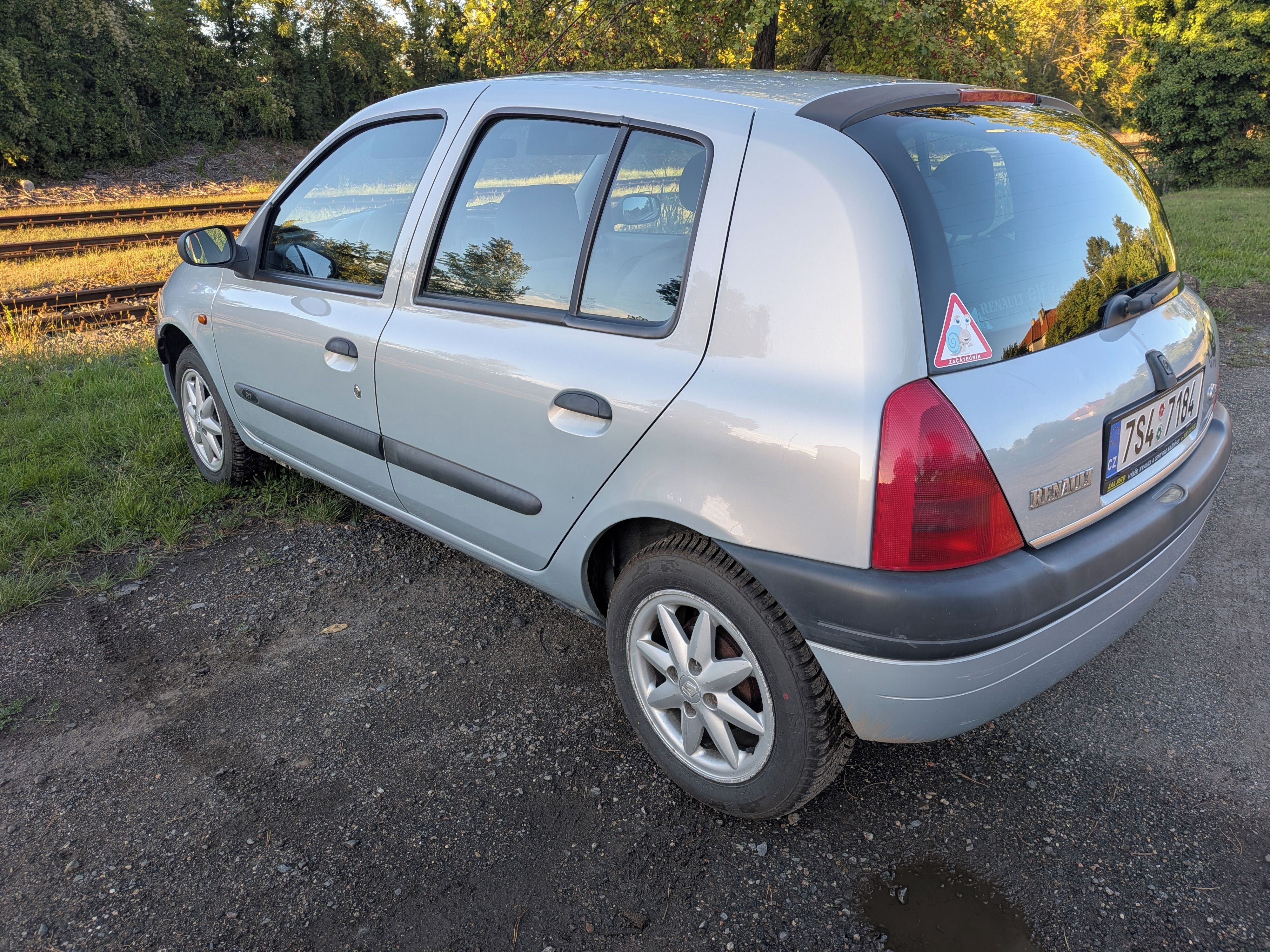 Renault Clio, 1,4 55kW - fotka 3