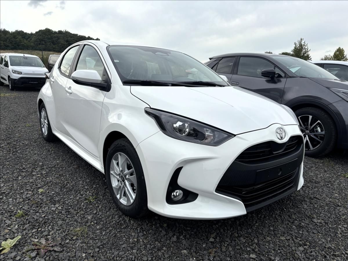 Toyota Yaris, 1,5   Comfort HEV 116 CVT
