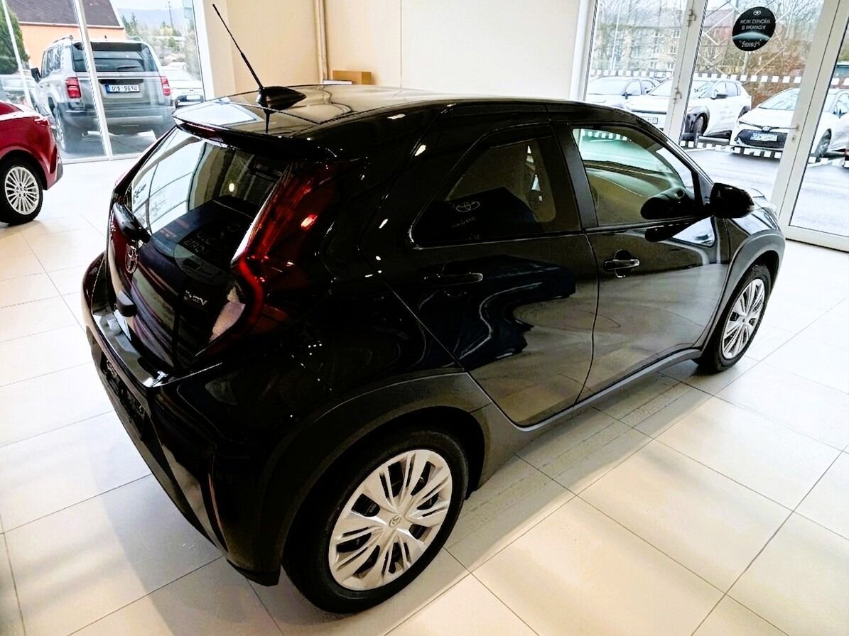 Toyota Aygo, 1,5   X Active 2026 - fotka 6