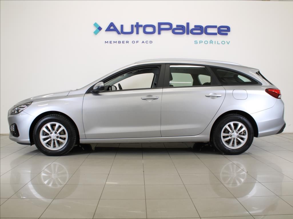 Hyundai i30, 1,0 T-GDi 88kW 37tkm.Záruka ČR - fotka 5