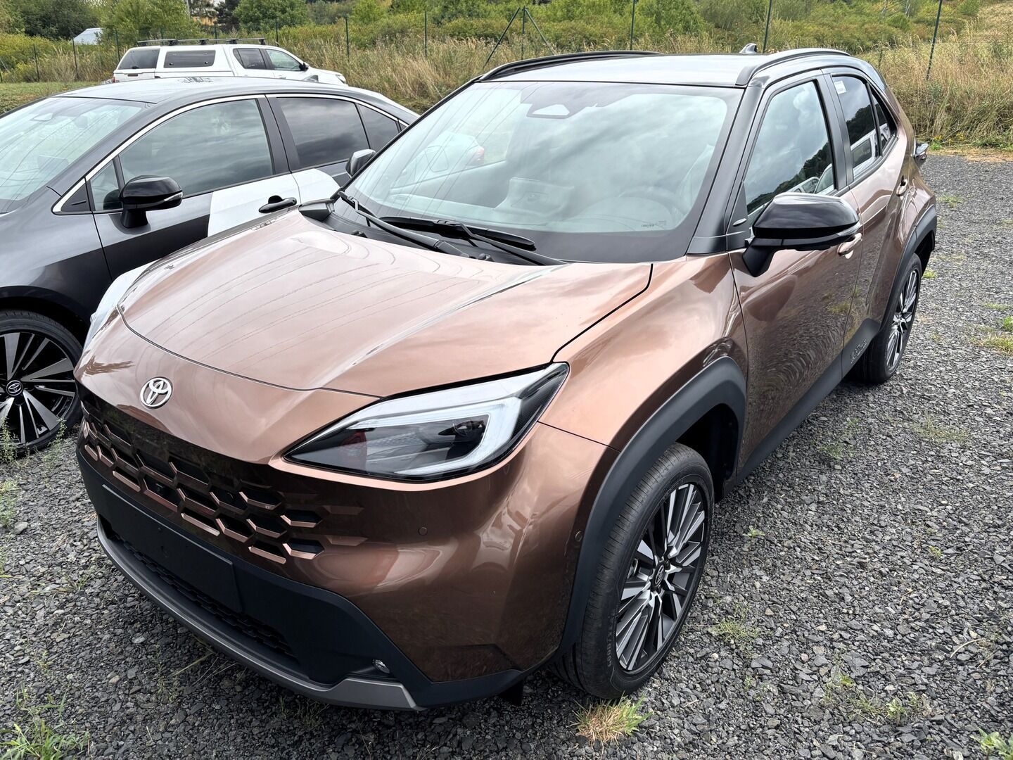 Toyota Yaris Cross, 1,5 Executive Tech Bitone VIP - fotka 3