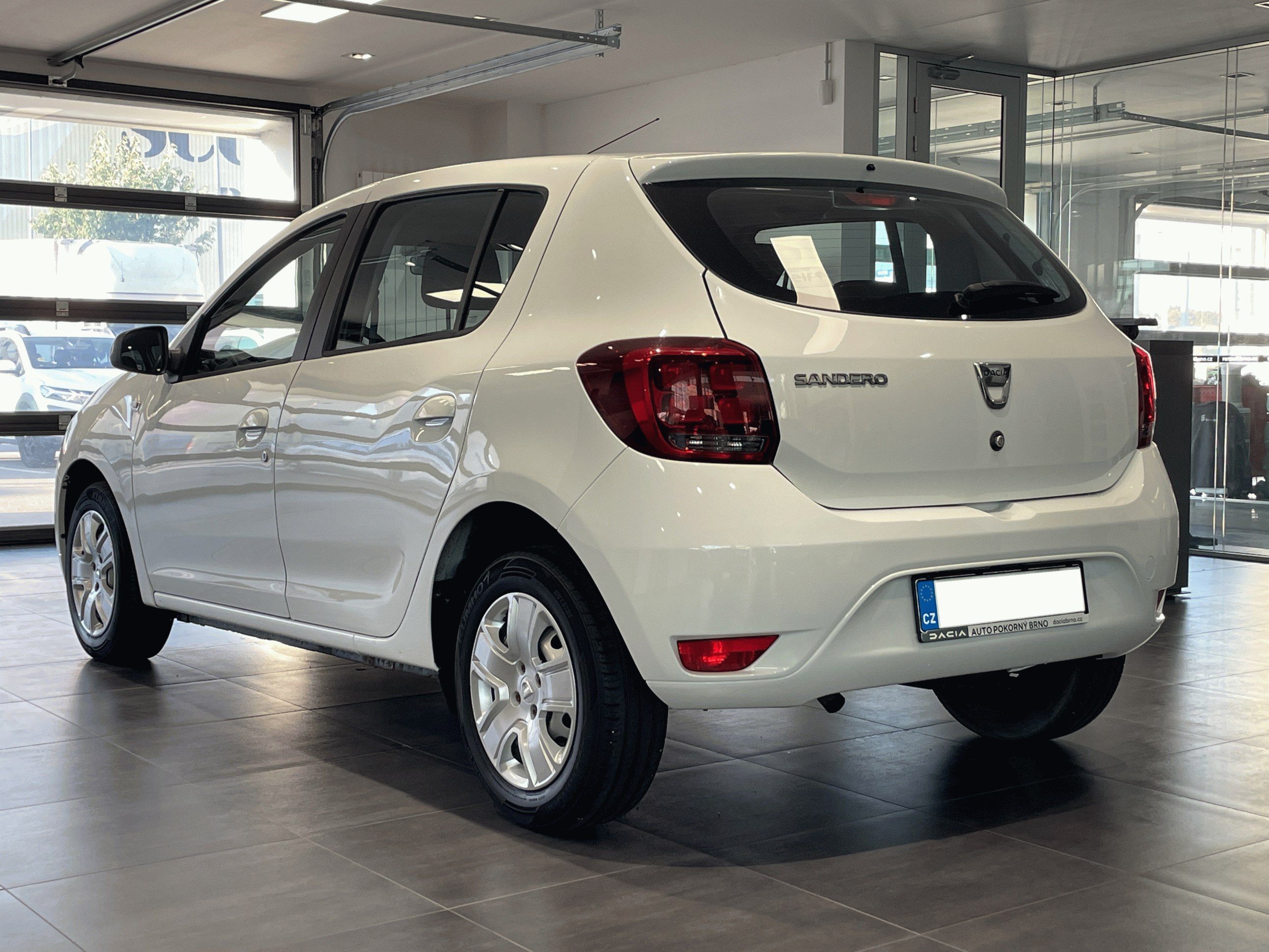 Dacia Sandero, Arctica 0,9TCe 90k - fotka 3