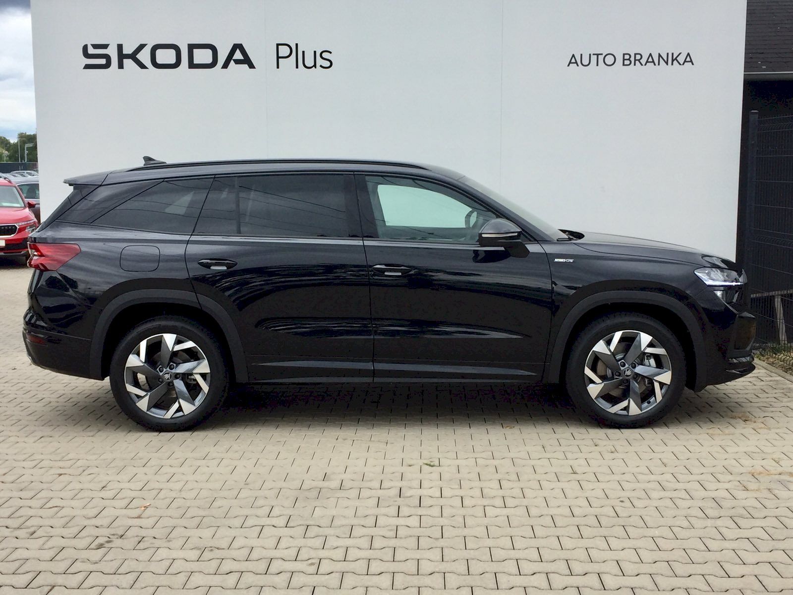 Škoda Kodiaq, 2.0 TDI 142 kW Sportline 4x4 D - fotka 6