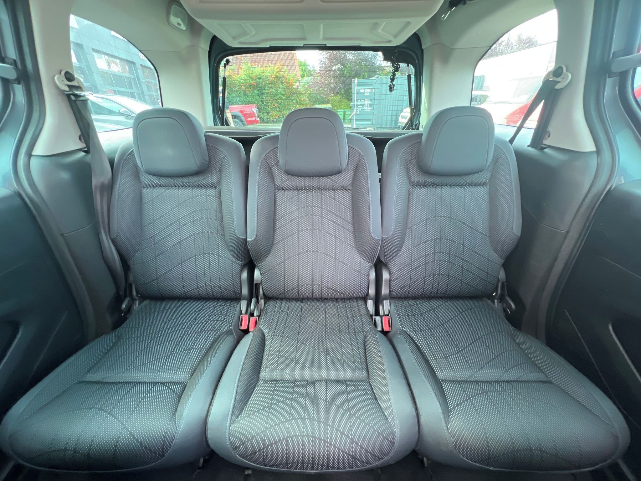 Peugeot Partner Tepee, 1.6 HDI 82kW OUTDOOR - fotka 6