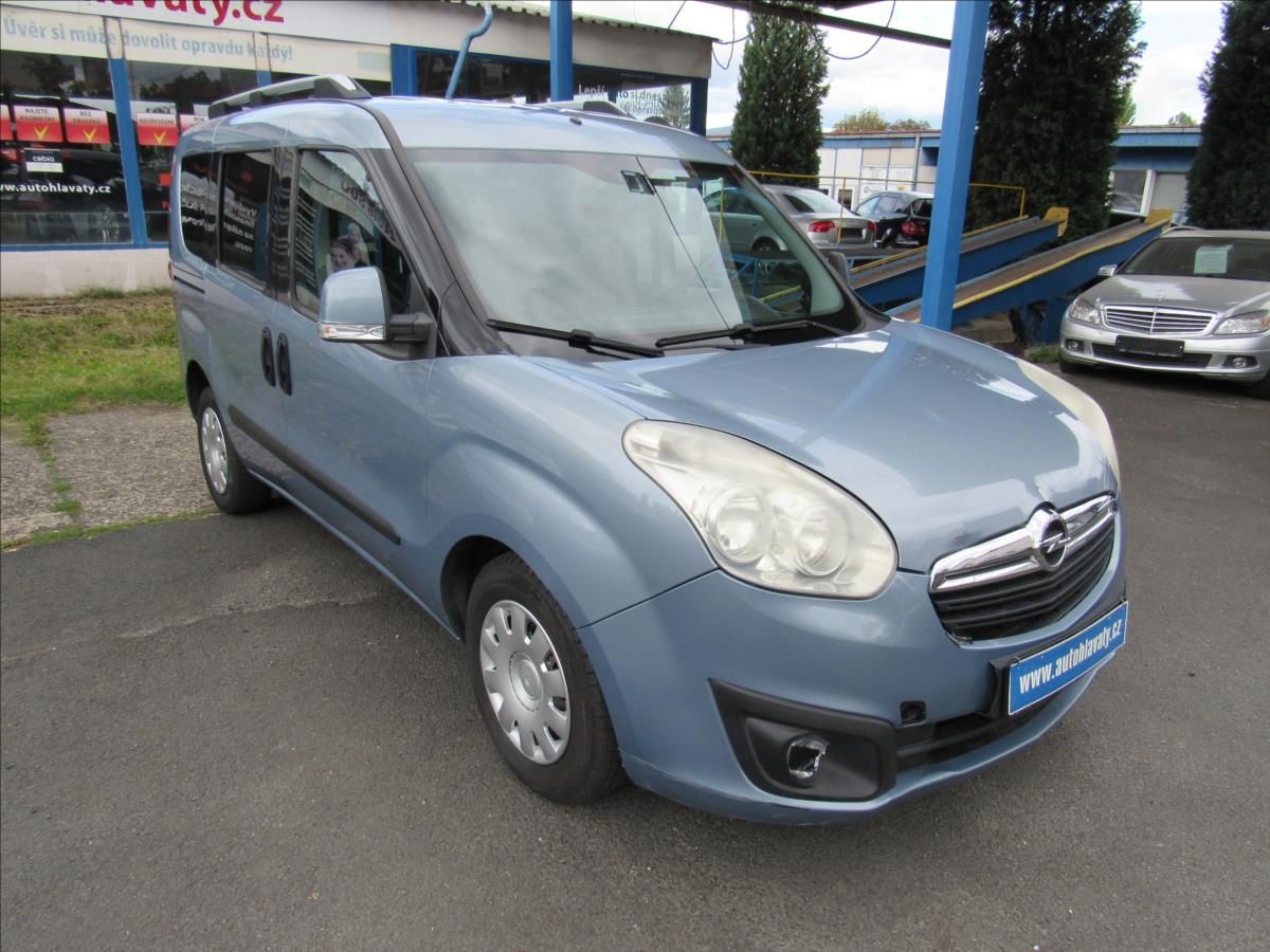Opel Combo, 1,6 CDTi 77kW - fotka 3