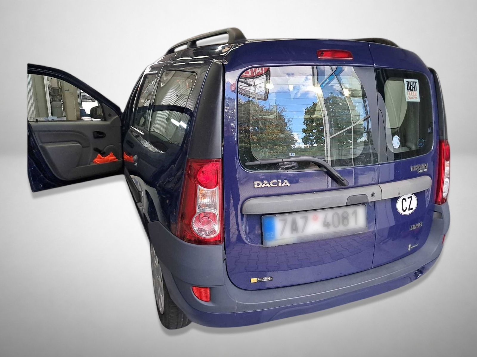 Dacia Logan, 1.6, ČR,1.maj, levný provoz - fotka 2
