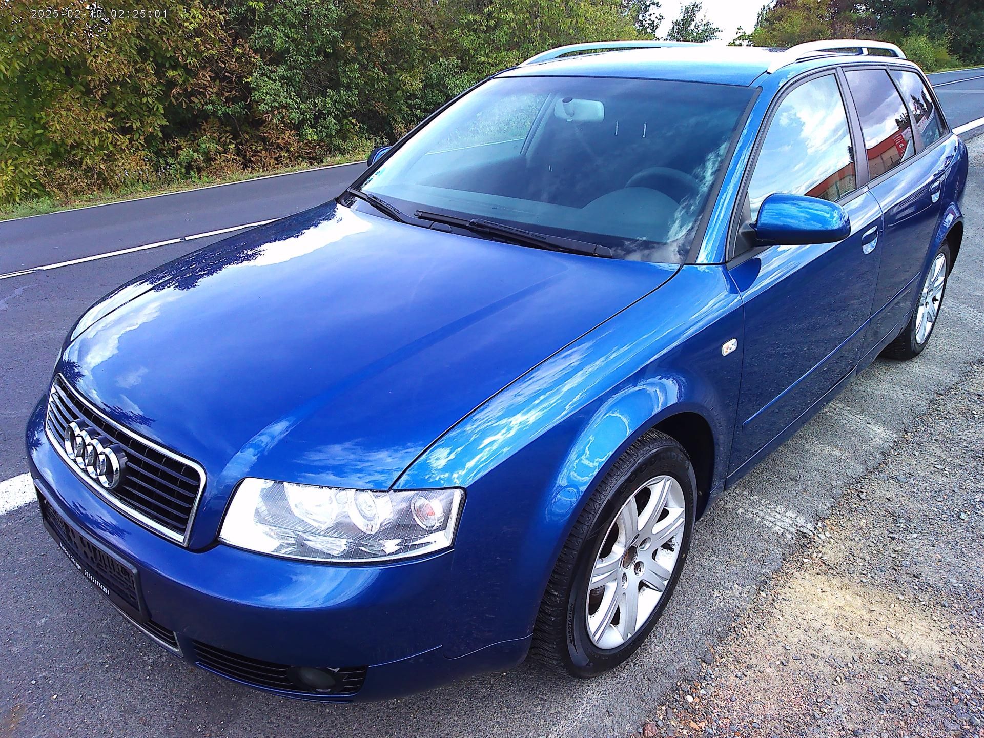 Audi A4 Avant, 2.0 FSi, Servisní kniha - fotka 2