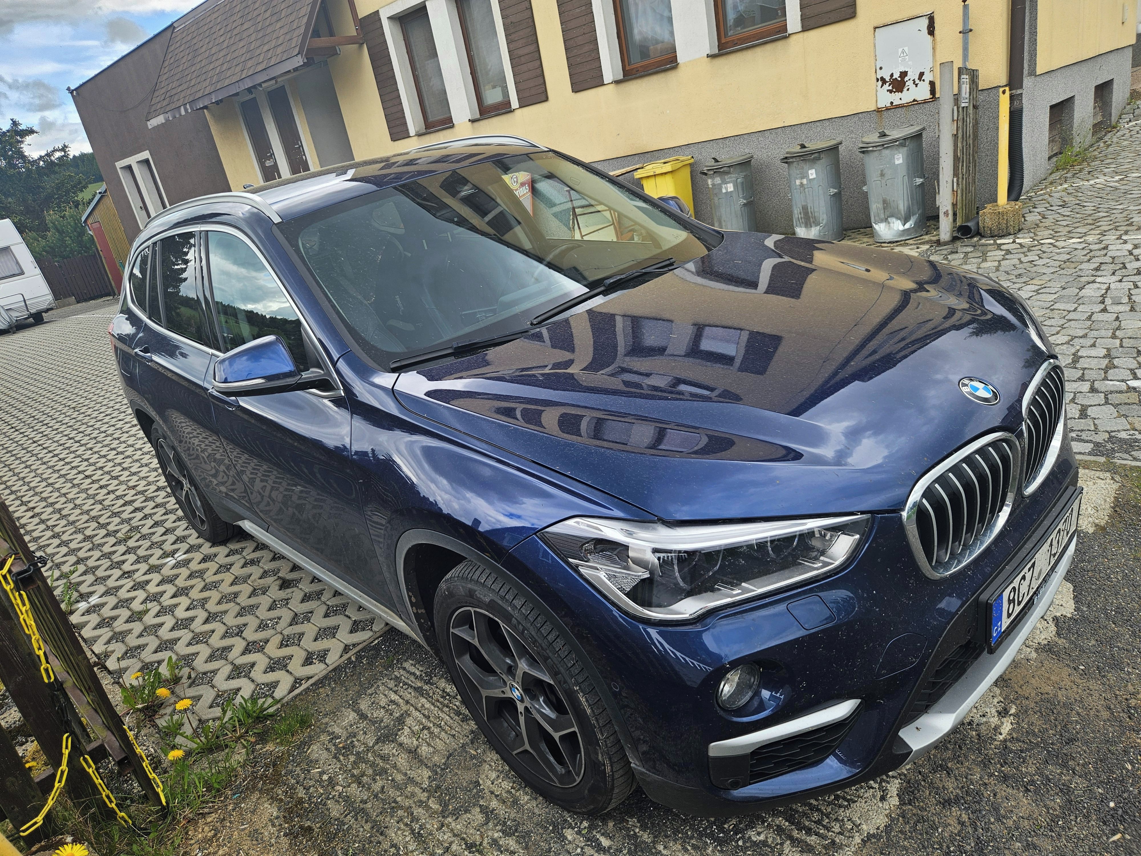 BMW X1, BMW X1 xDrive18d, r. v. 2019 - fotka 4