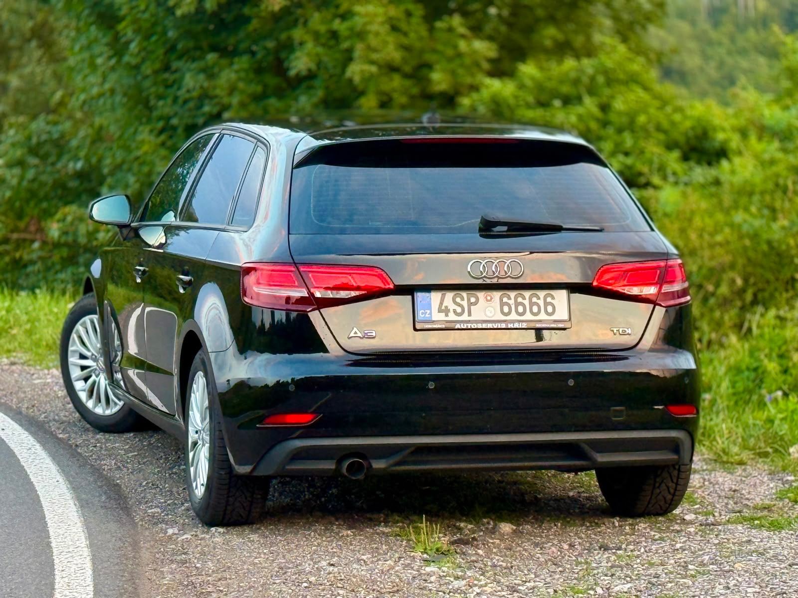 Audi A3, Sportback, 1.6 TDi, 81kW - fotka 4