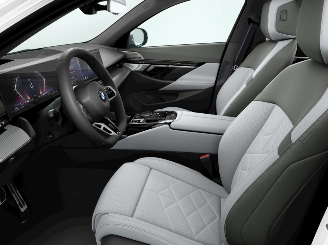 BMW Řada 5, 540d xDrive Touring - fotka 4