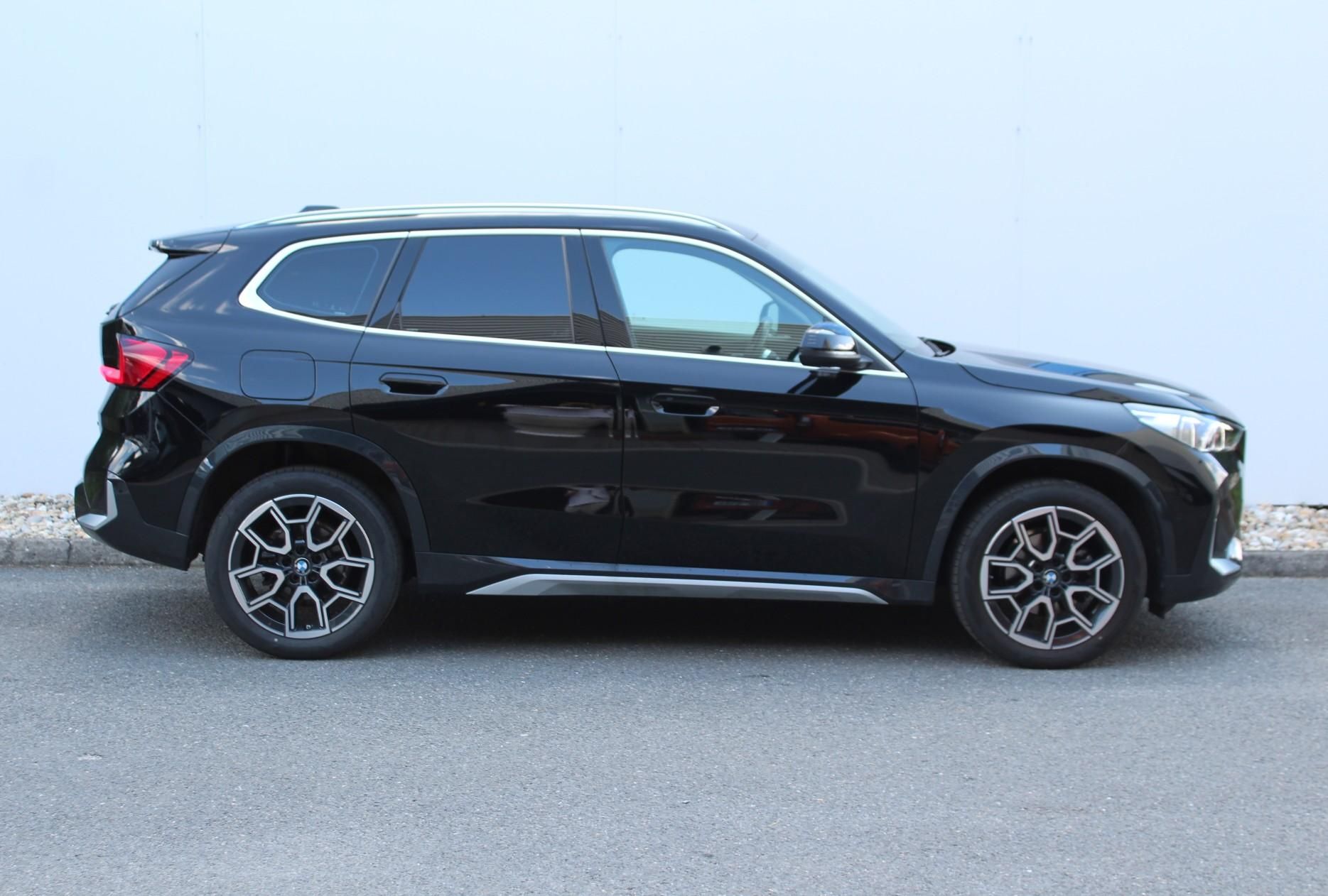 BMW X1, X1 sDrive18d - fotka 3