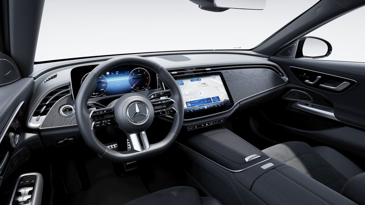Mercedes-Benz Třídy E, 220 d 4MATIC Kombi Linie AMG