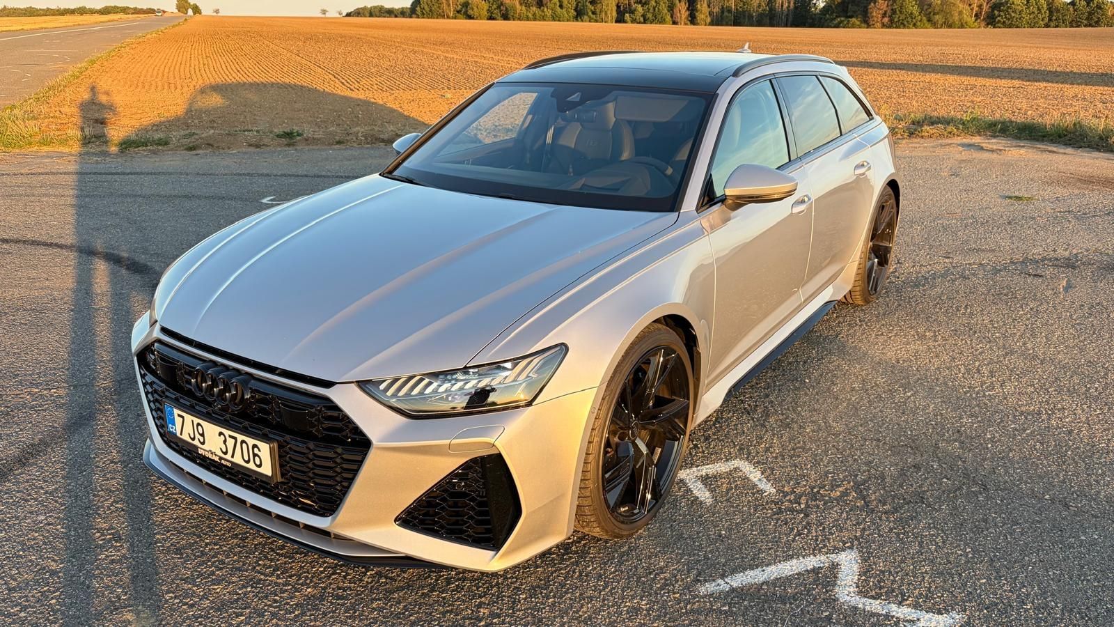 Audi RS6, AVANT 4.0i - fotka 3