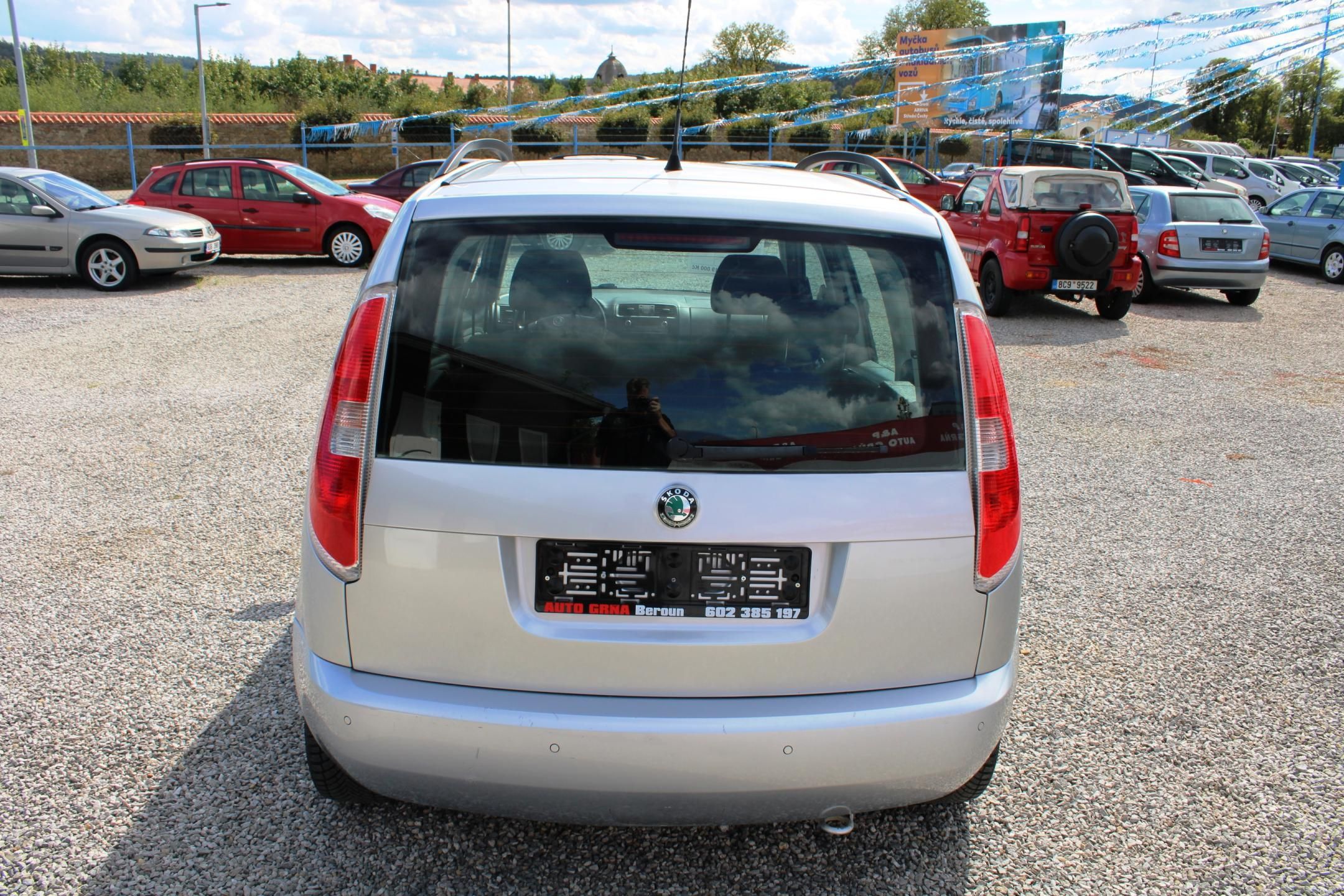 Škoda Roomster, 1,2TSI KLIMA EL.OKNA TEMPOMAT - fotka 6