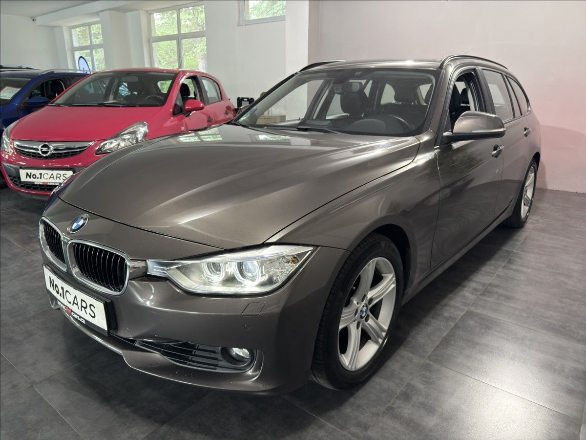 BMW Řada 3, 2,0   320i 135KW BI-XEN KŮŽE T - fotka 3