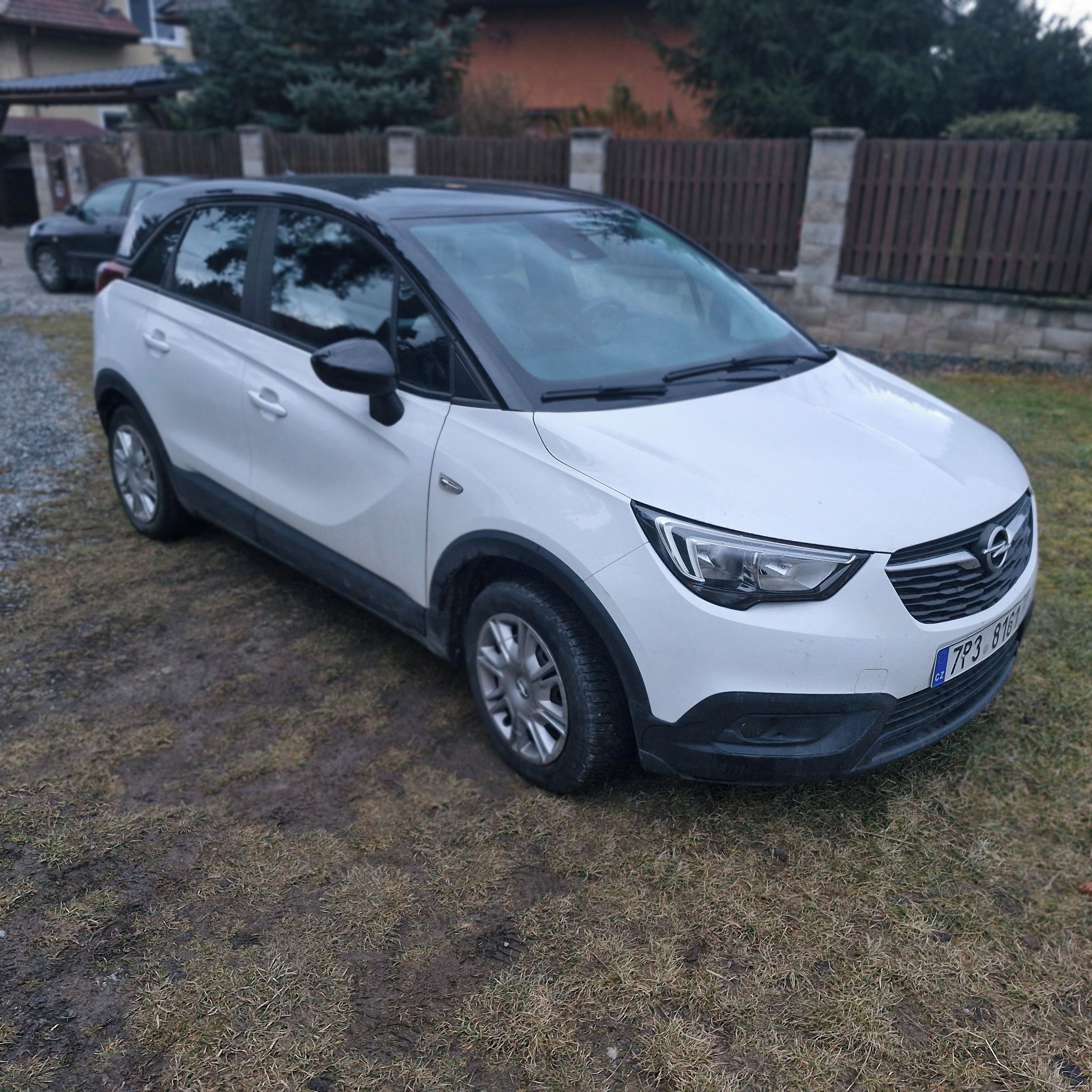 Opel Crossland X, 1,2 benzín+ čip,nové v CR,DPH - fotka 3