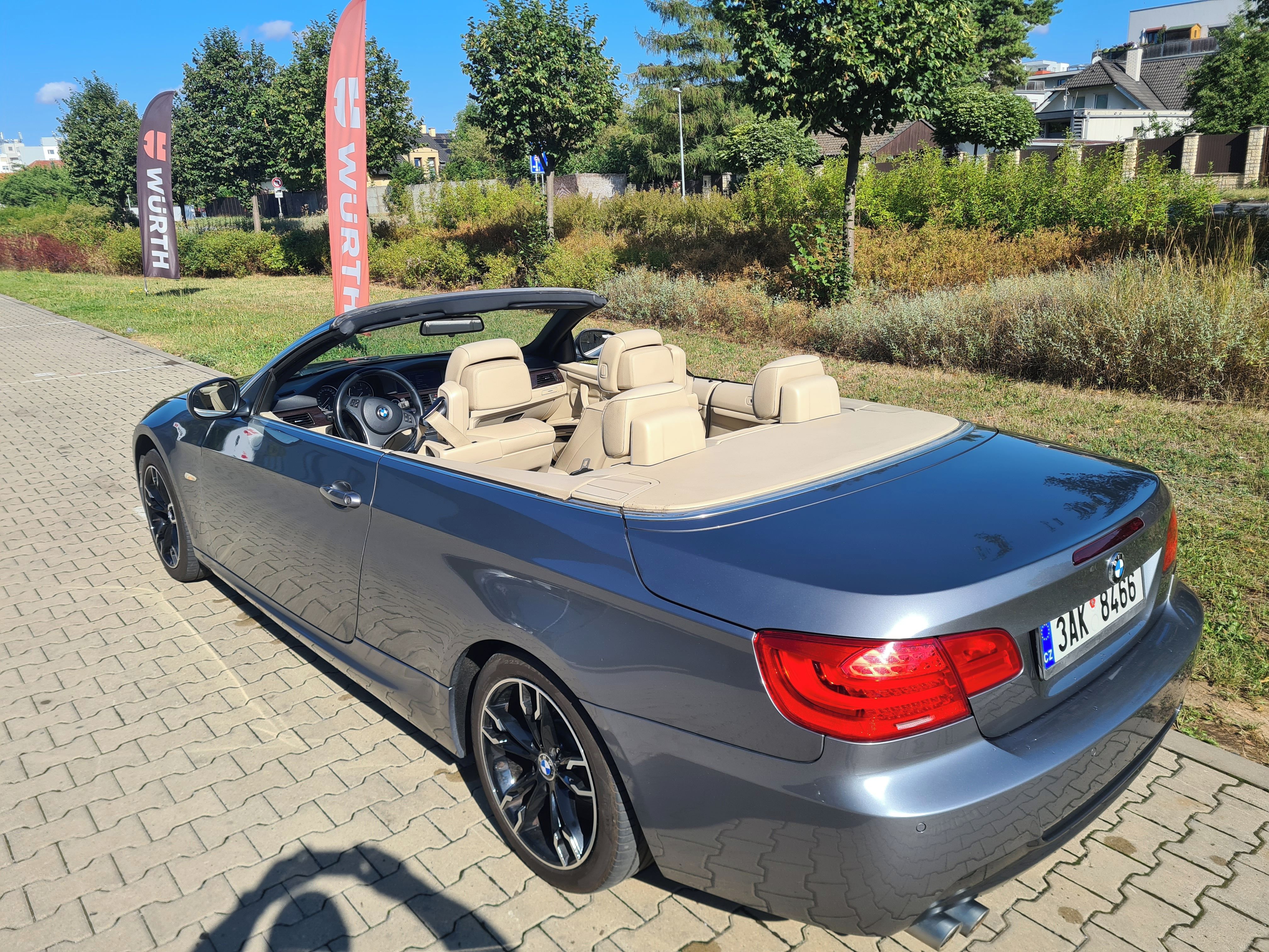 BMW Řada 3, Prodám BMW 330d Kabriolet - fotka 5