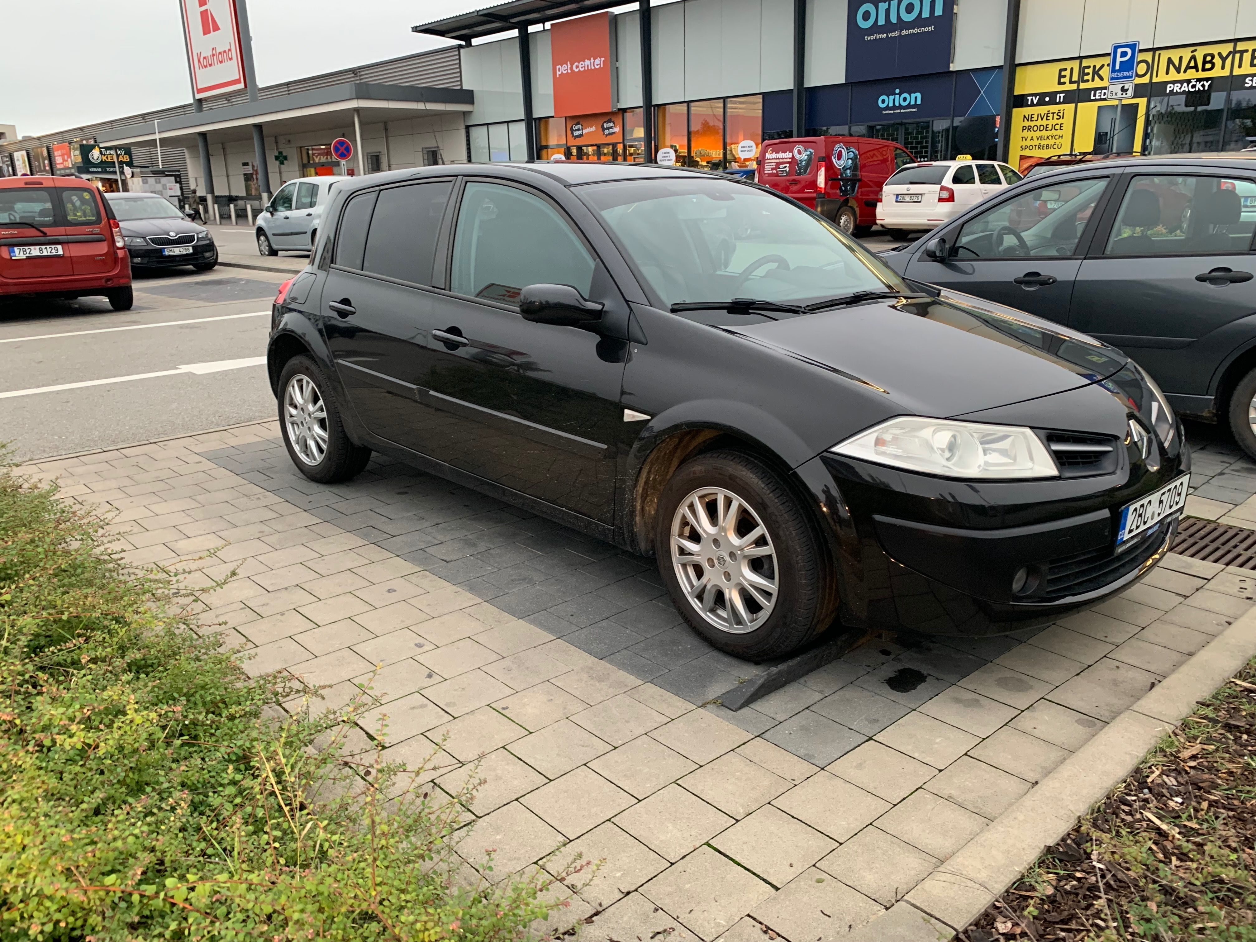 Renault Mégane, Renault Megane 2 - fotka 2