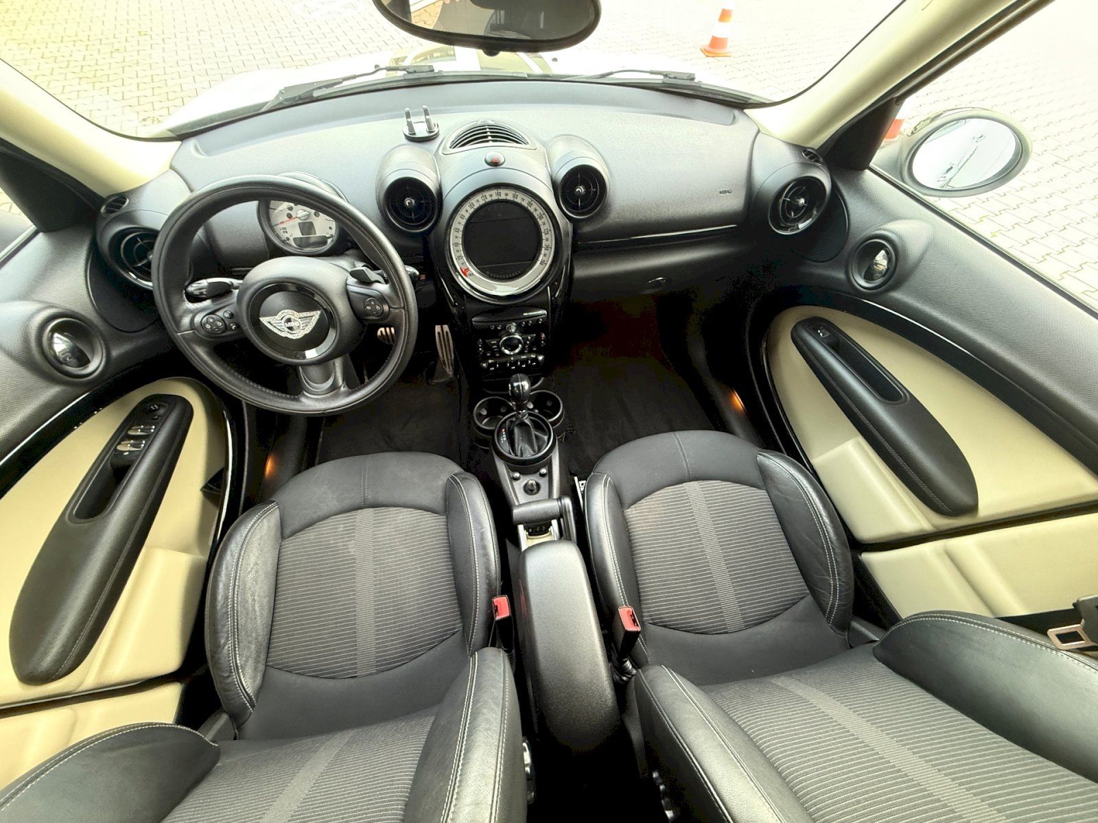 Mini Cooper, Countryman SD All4 2.0 105kW - fotka 5