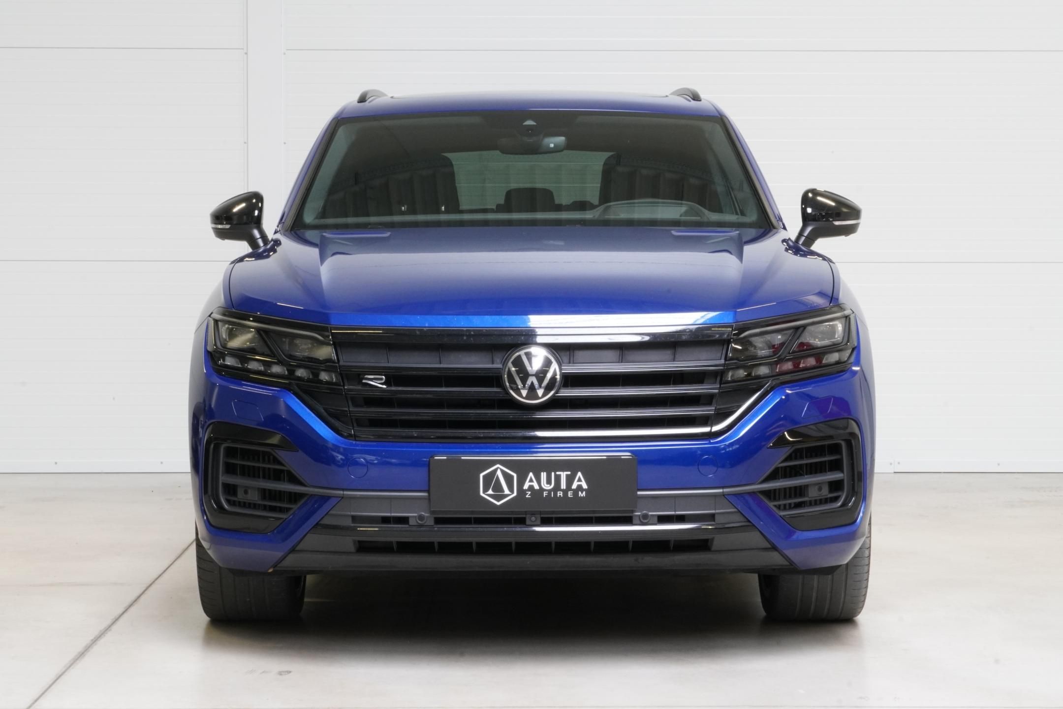 Volkswagen Touareg, R ČR,DPH,1.MAJ,360,Tažné,HUD - fotka 2