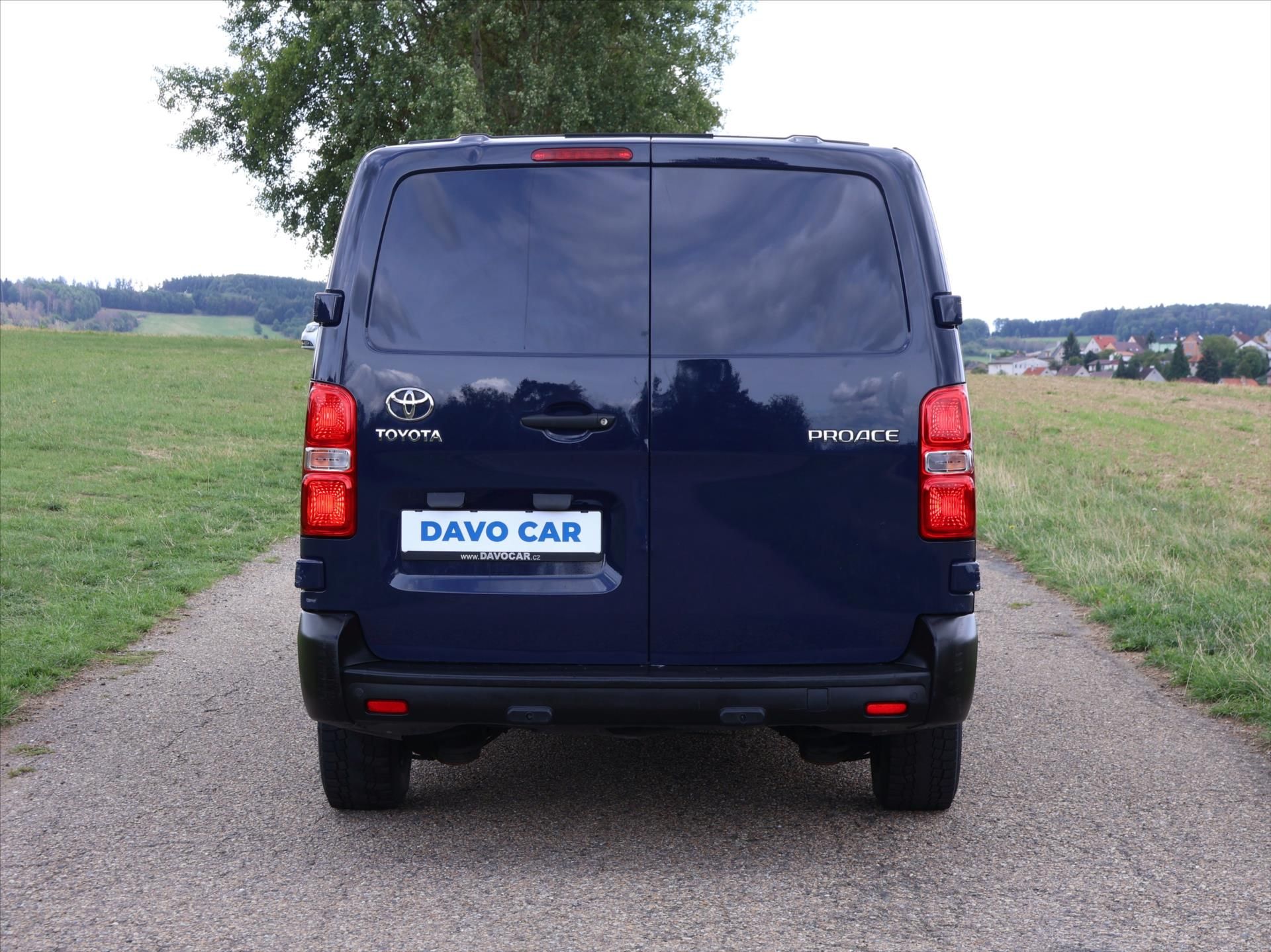 Toyota Proace, 2,0 D-4D 90kW L2 6-míst CZ DPH - fotka 6