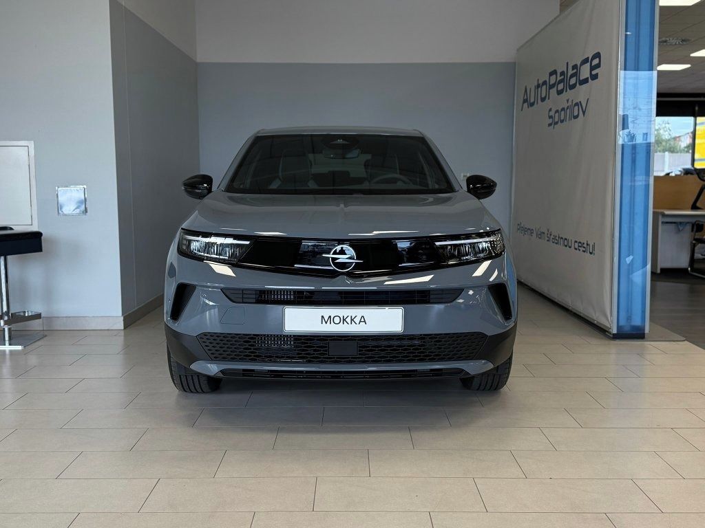 Opel Mokka, Edition 1.2 Hybrid 107kW eDCT6 - fotka 2