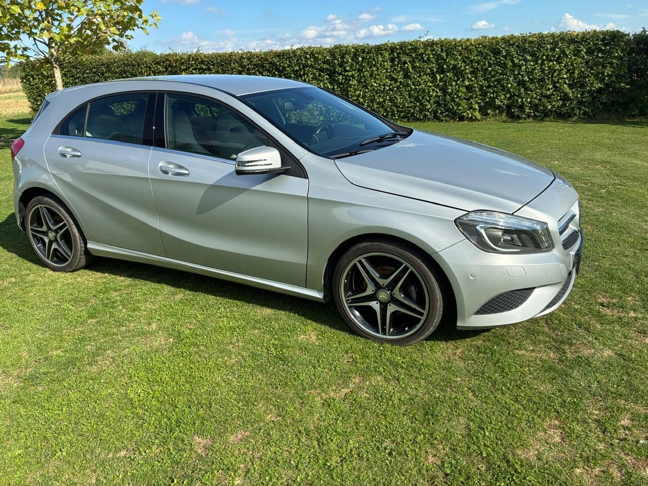 Mercedes-Benz Třídy A, A200 1,6 benzin  115kW - fotka 4