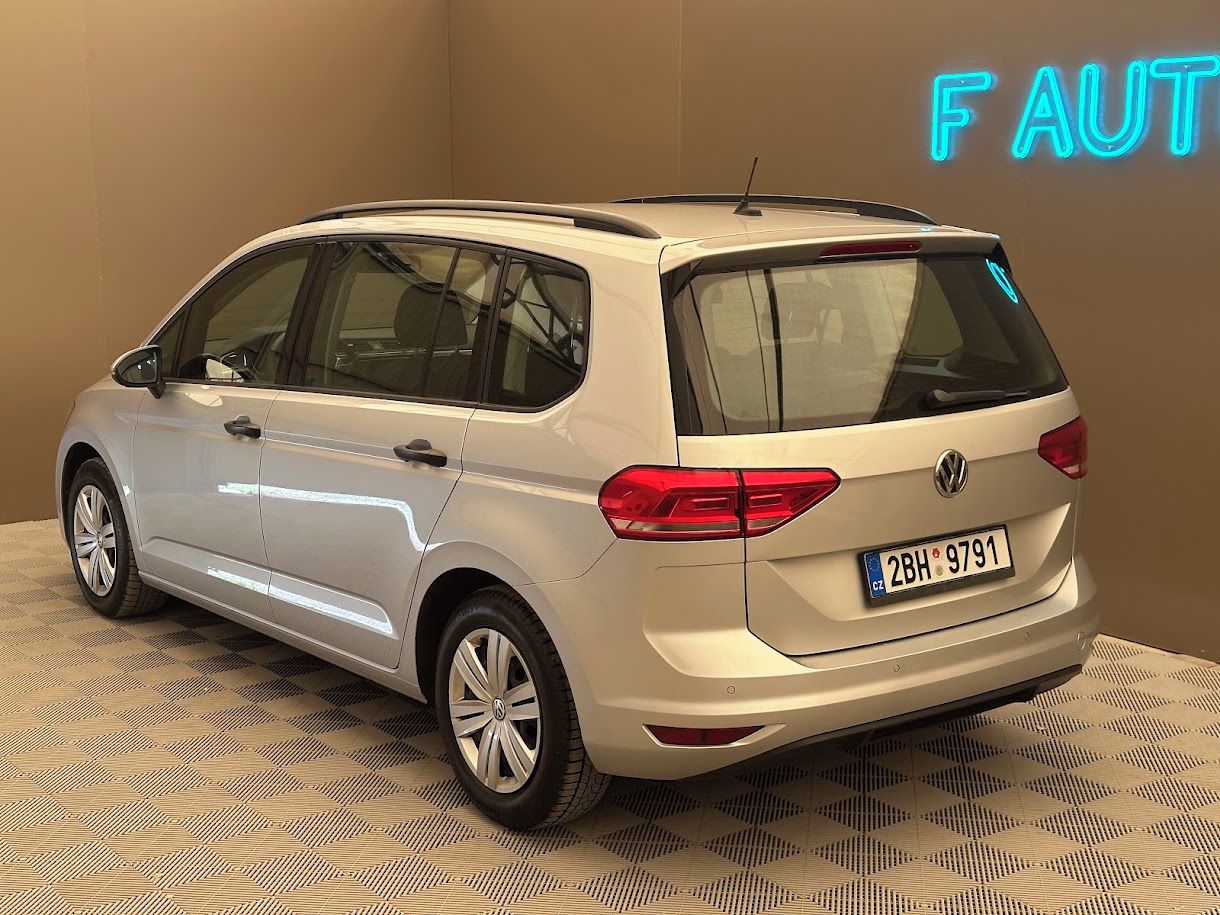 Volkswagen Touran, 1.6 TDI A/C - fotka 4