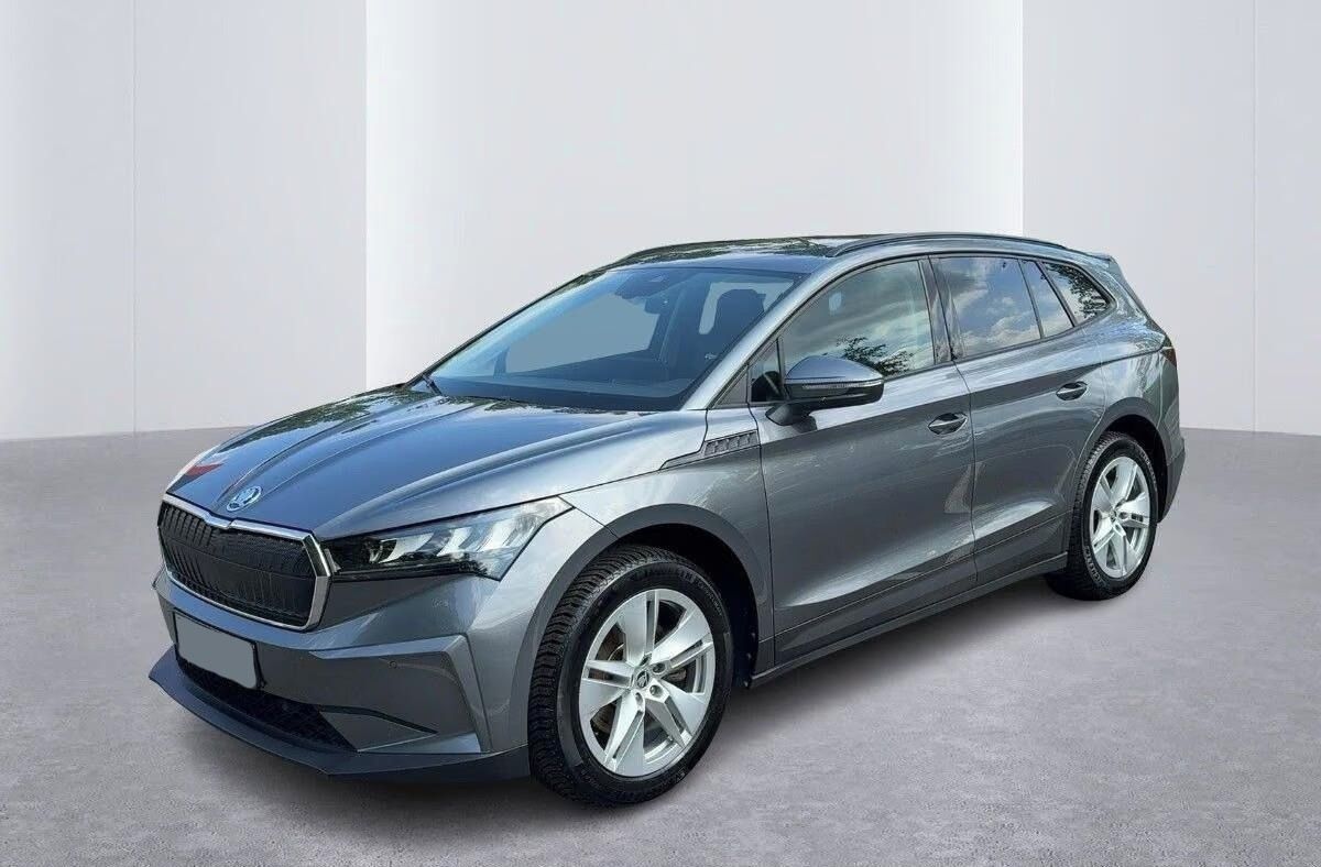 Škoda Enyaq iV, 50 Loft DSG*Kamera*Navi*Led* - fotka 3