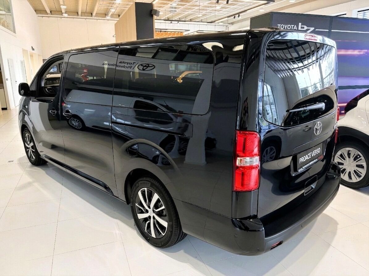 Toyota Proace Verso, 2,2 L2 Business Comfort - fotka 5