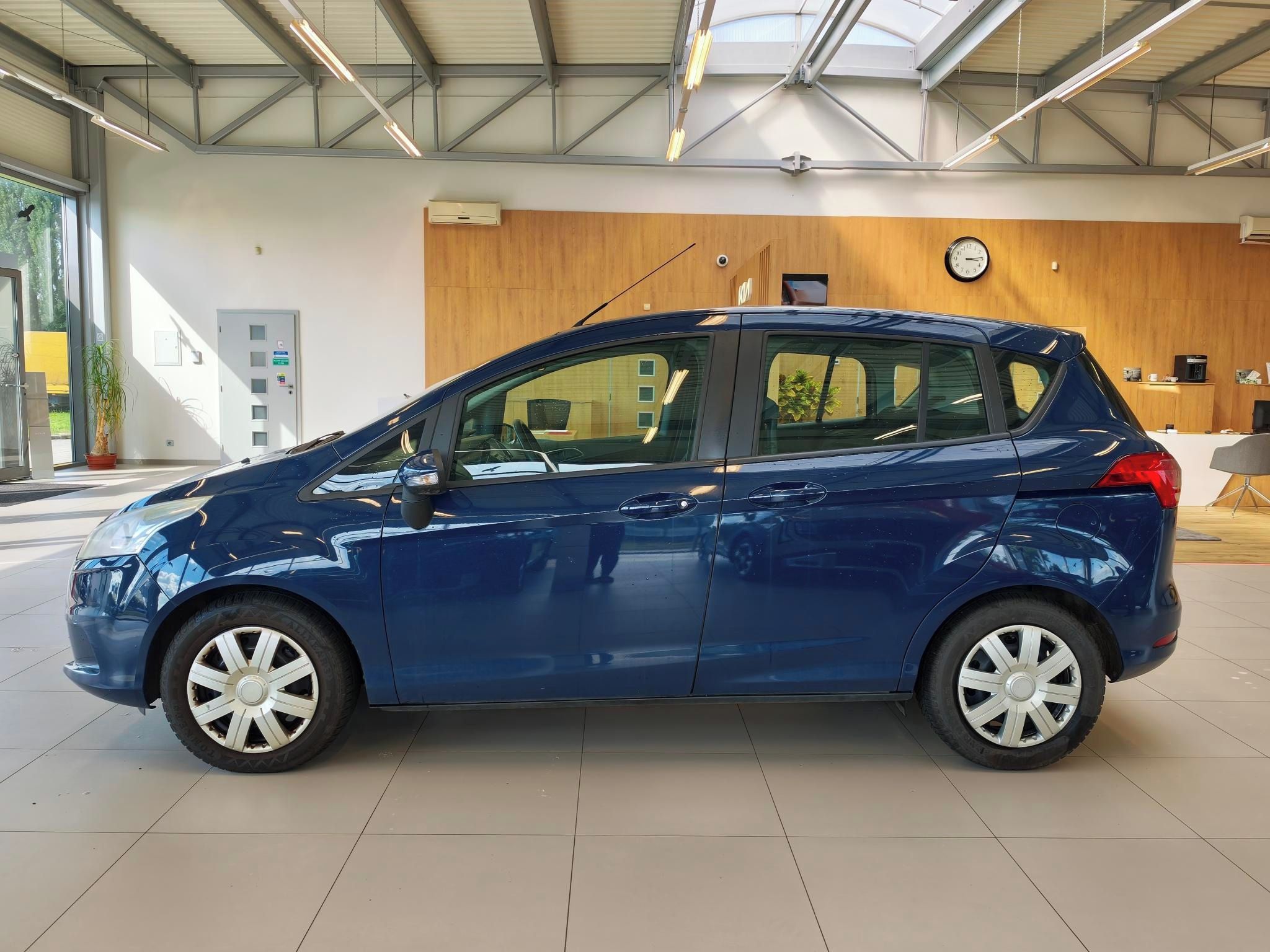 Ford B-MAX, 1,4i 16V 66kW Trend - fotka 5