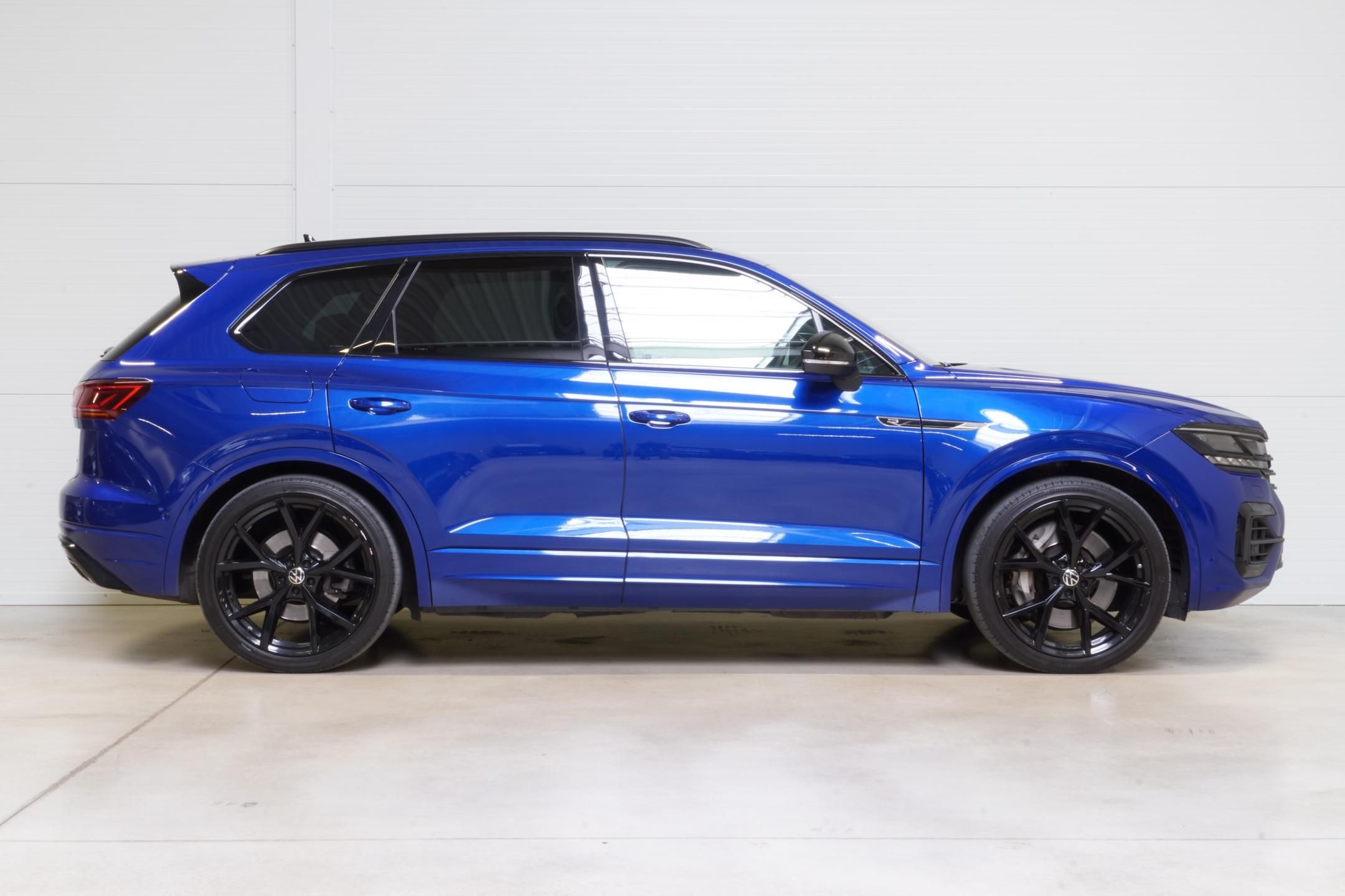 Volkswagen Touareg, R ČR,DPH,1.MAJ,360,Tažné,HUD - fotka 4
