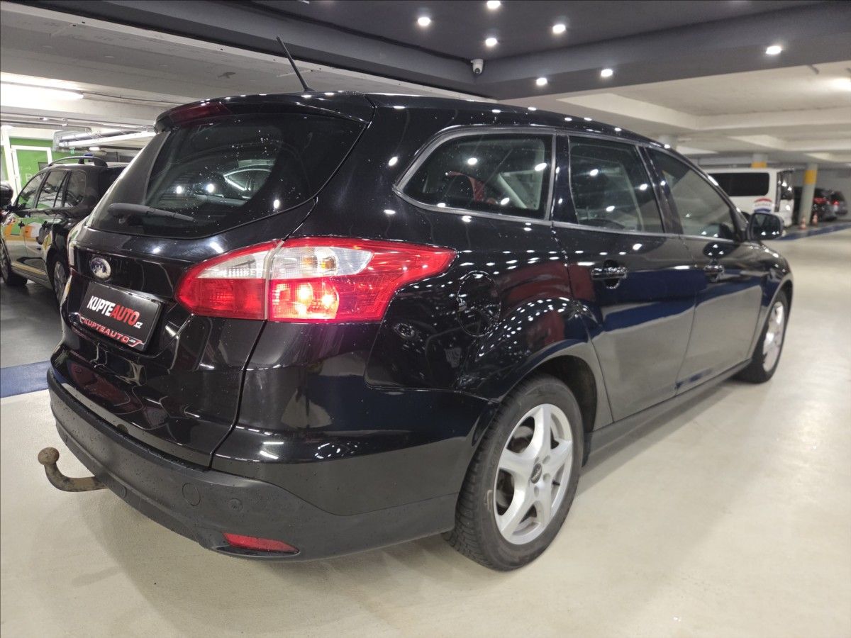 Ford Focus, 1,6 TDCi - fotka 3