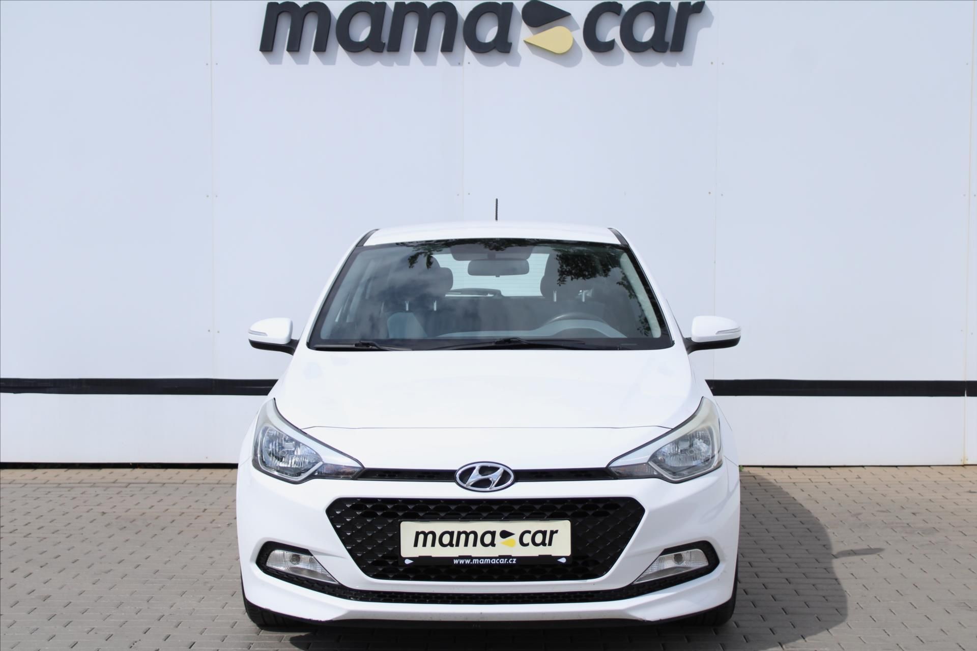 Hyundai i20, 1.2i 55kW FAMILY ČR - fotka 2