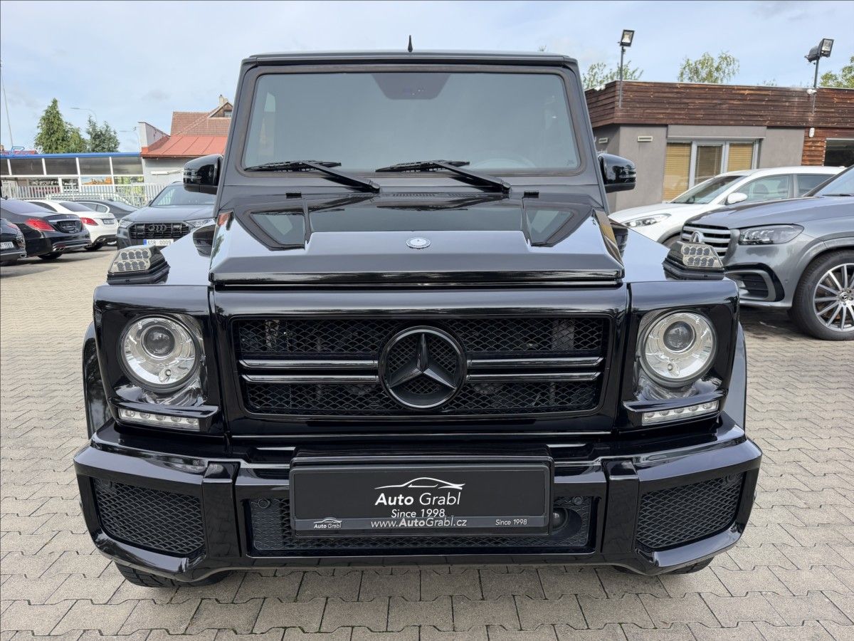 Mercedes-Benz Třídy G, G 500 - fotka 2