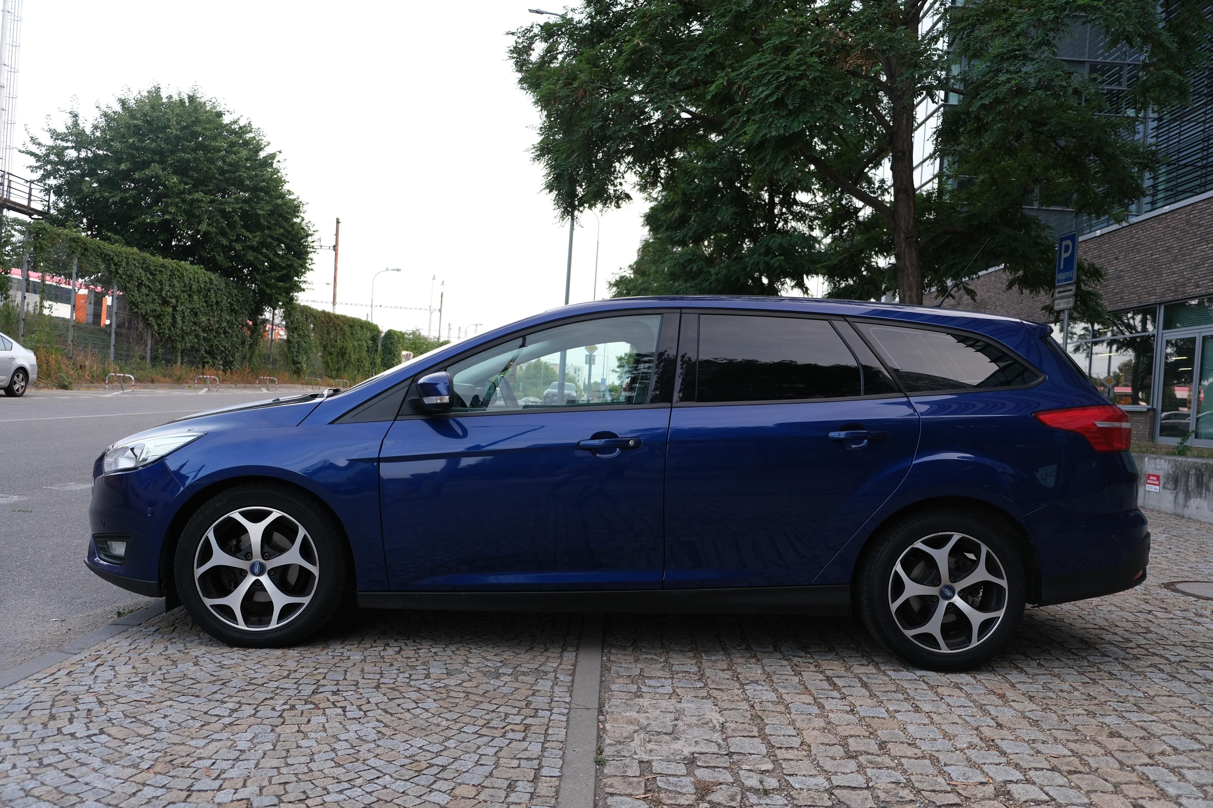 Ford Focus, 1.5 TDCi 88 kW, tažné - fotka 2