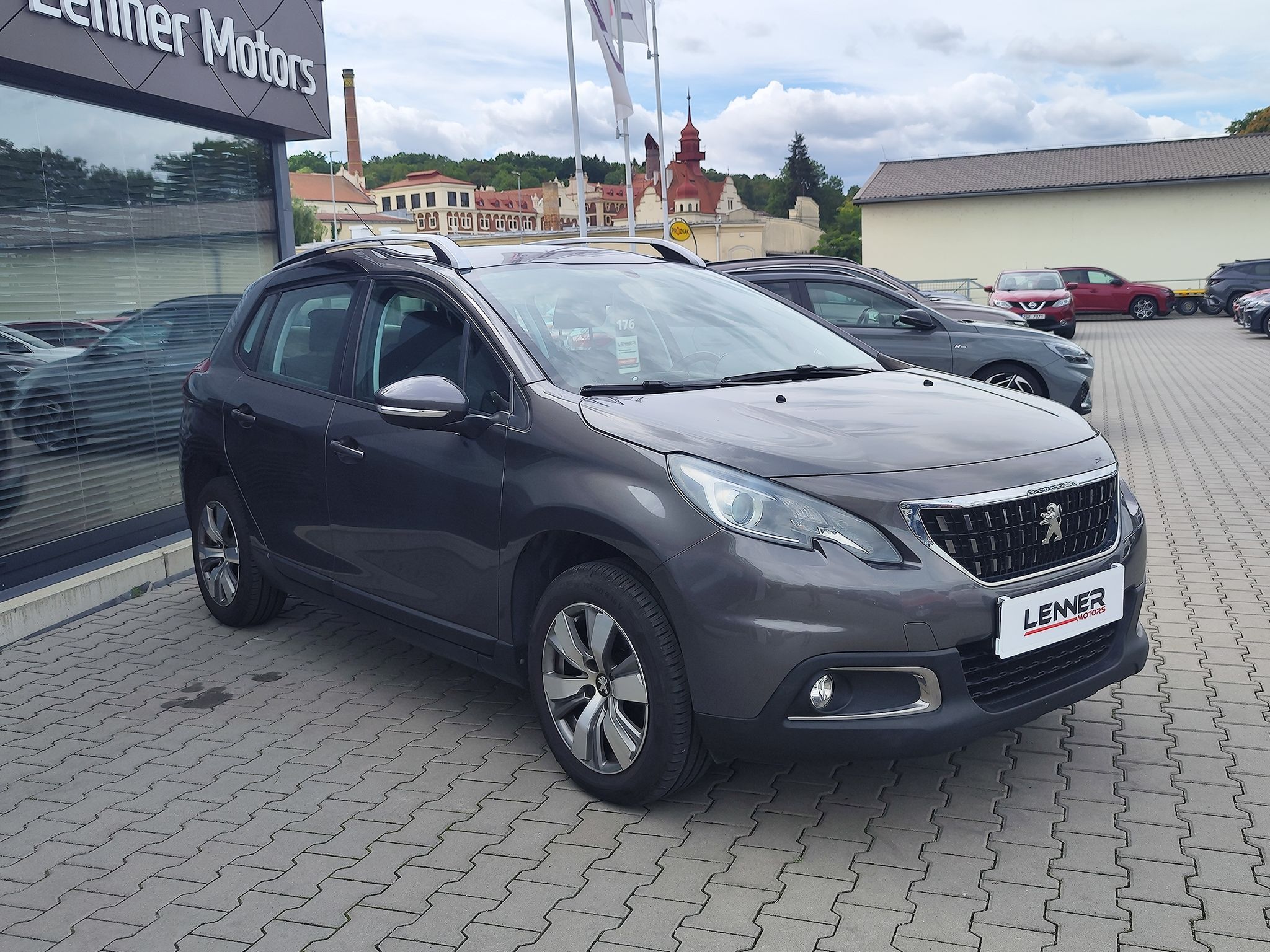 Peugeot 2008, 1.6 HDI/73kW 1.Majitel - fotka 3